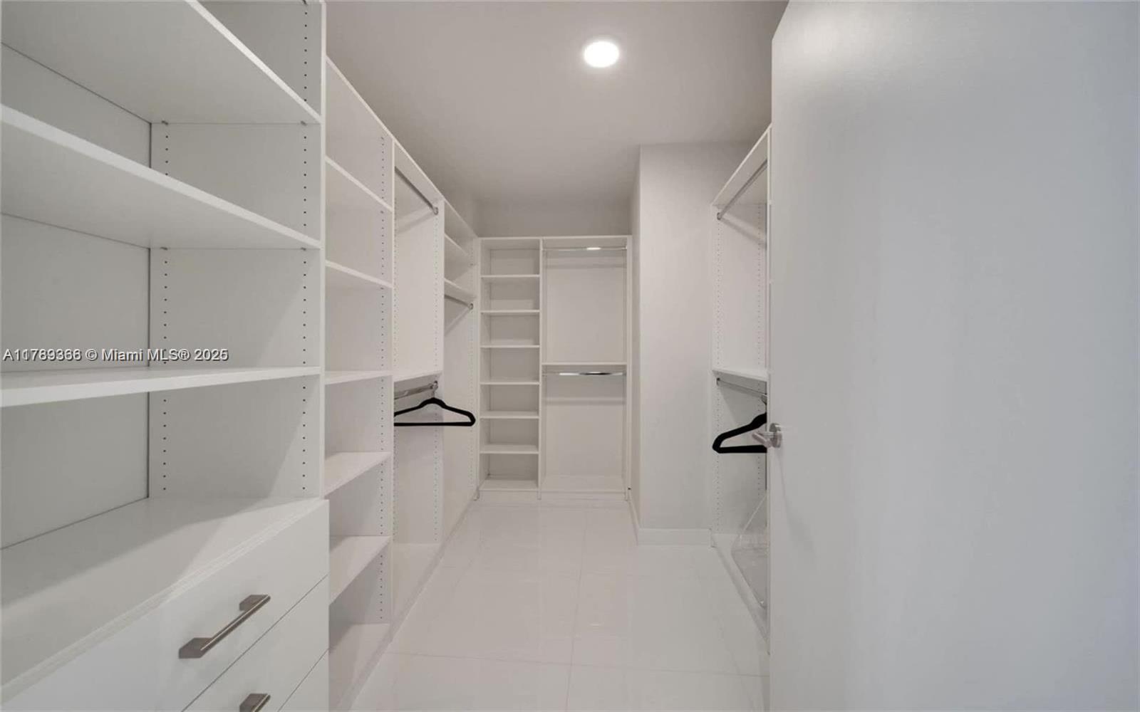 851 NE 1st Ave #2601, Miami FL 33132