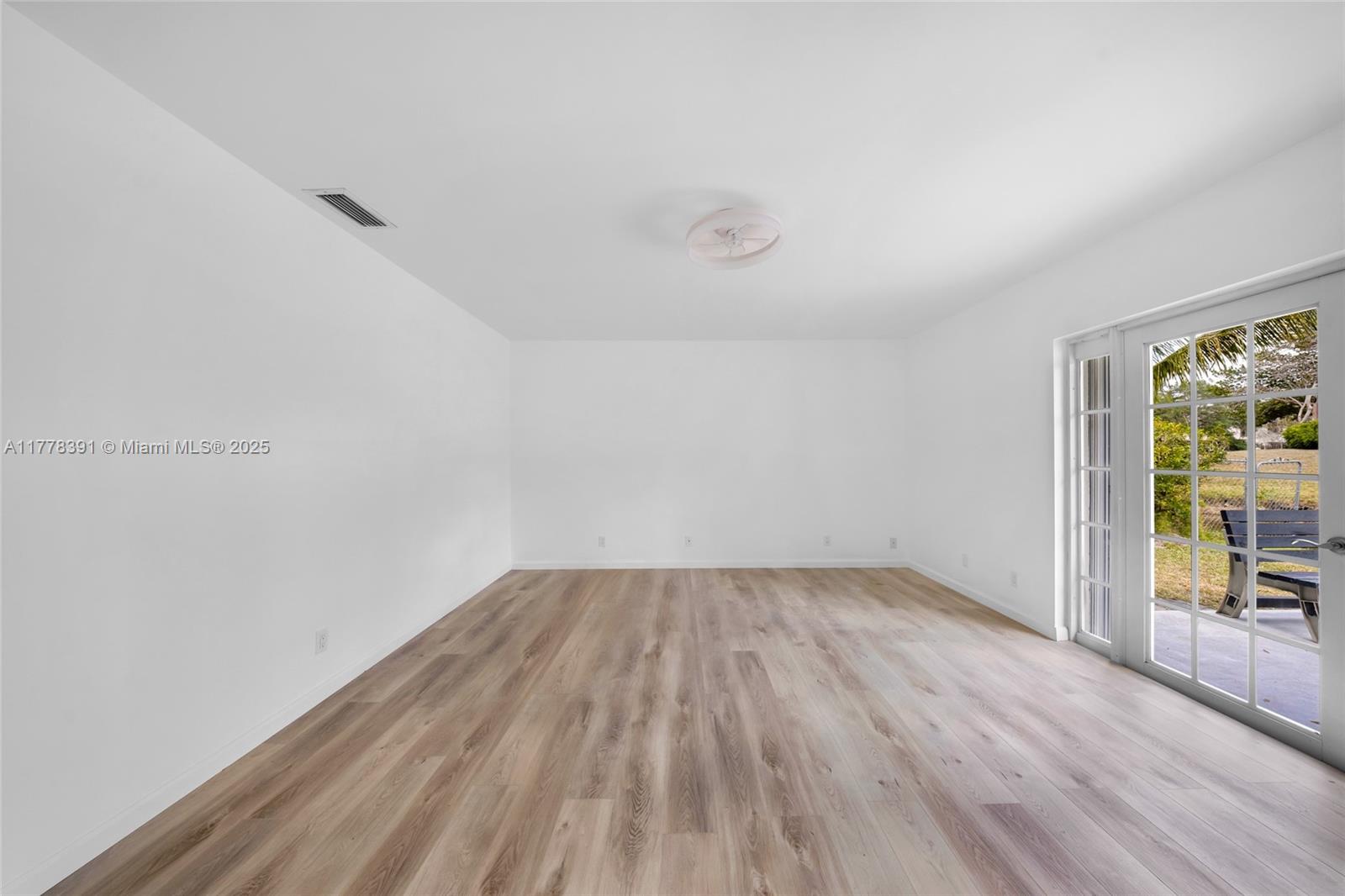 8031 NW 47th Ct, Lauderhill, Florida image 22