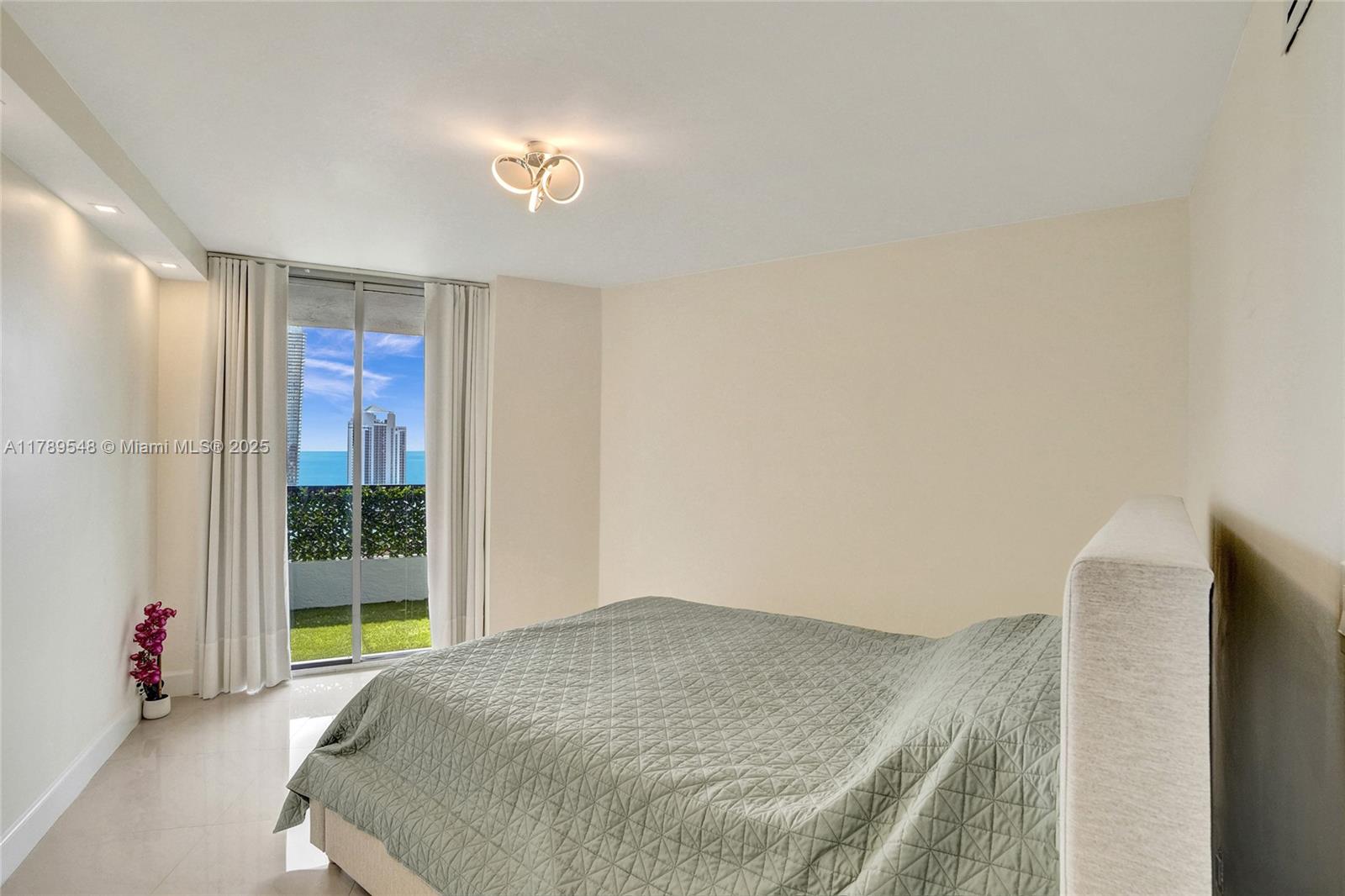 19195 NE Mystic Pointe Dr #3008, Aventura, Florida image 26
