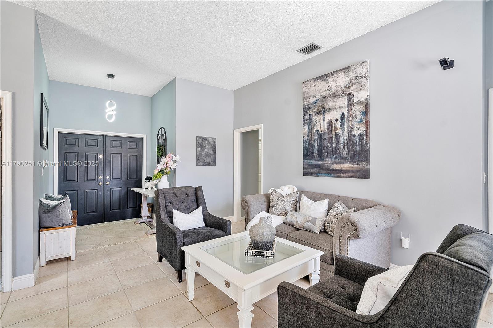 13995 S Cypress Cove Cir, Davie, Florida image 3