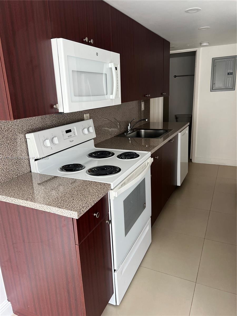 Property photo # 0