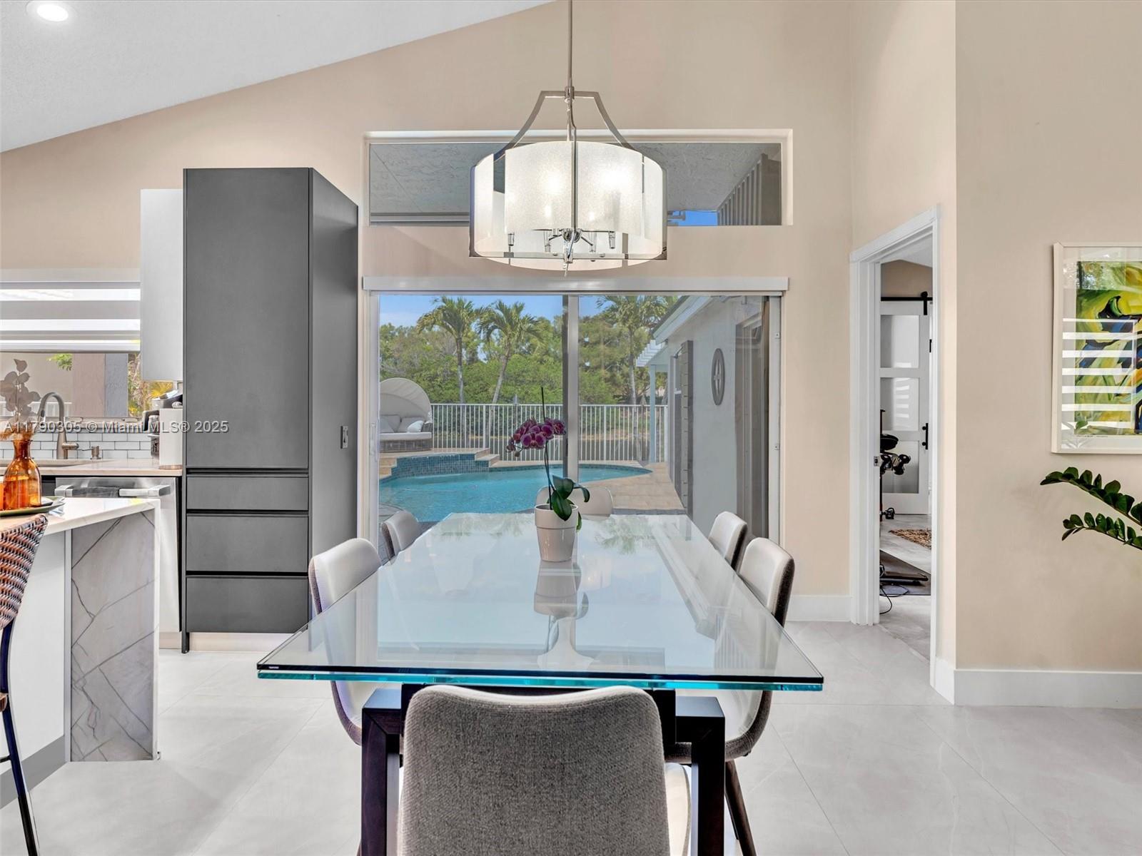 700 Sand Creek Cir, Weston, Florida image 12