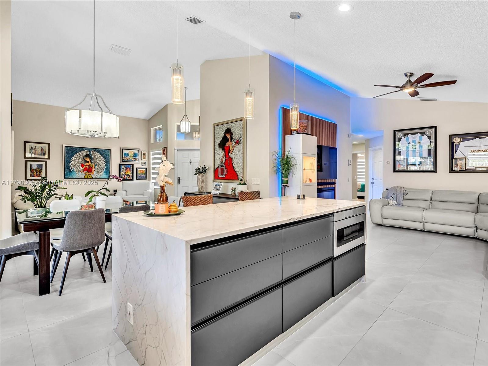 700 Sand Creek Cir, Weston, Florida image 23