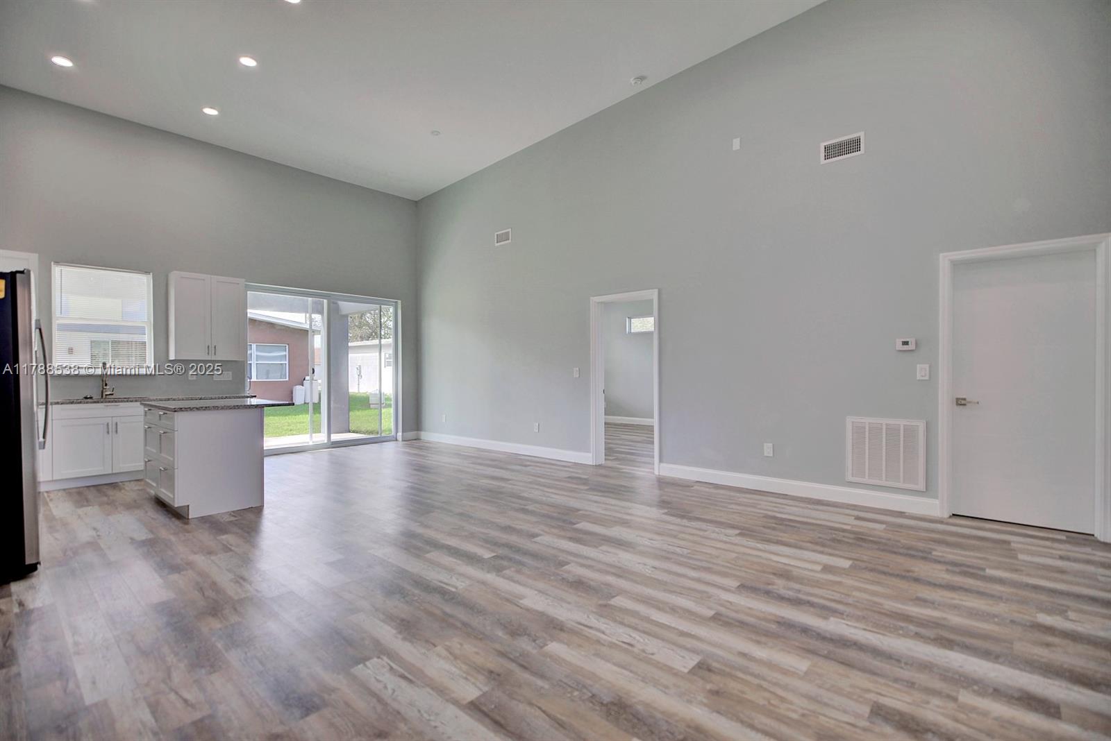 2545 N Odessa Rd, Avon Park, Florida image 10