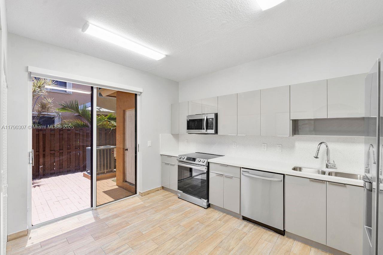Property photo # 5