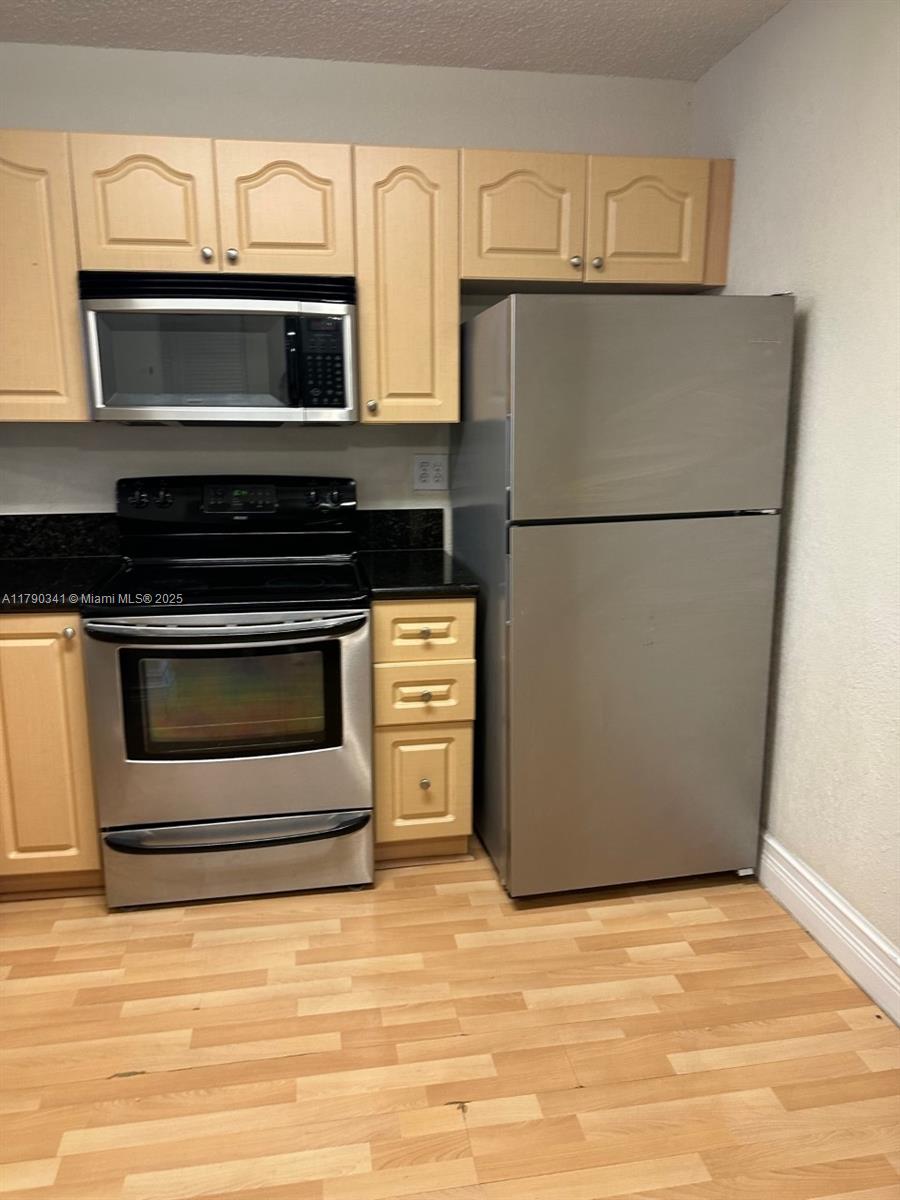 9935 Nob Hill Ln #9935, Sunrise, Florida image 3