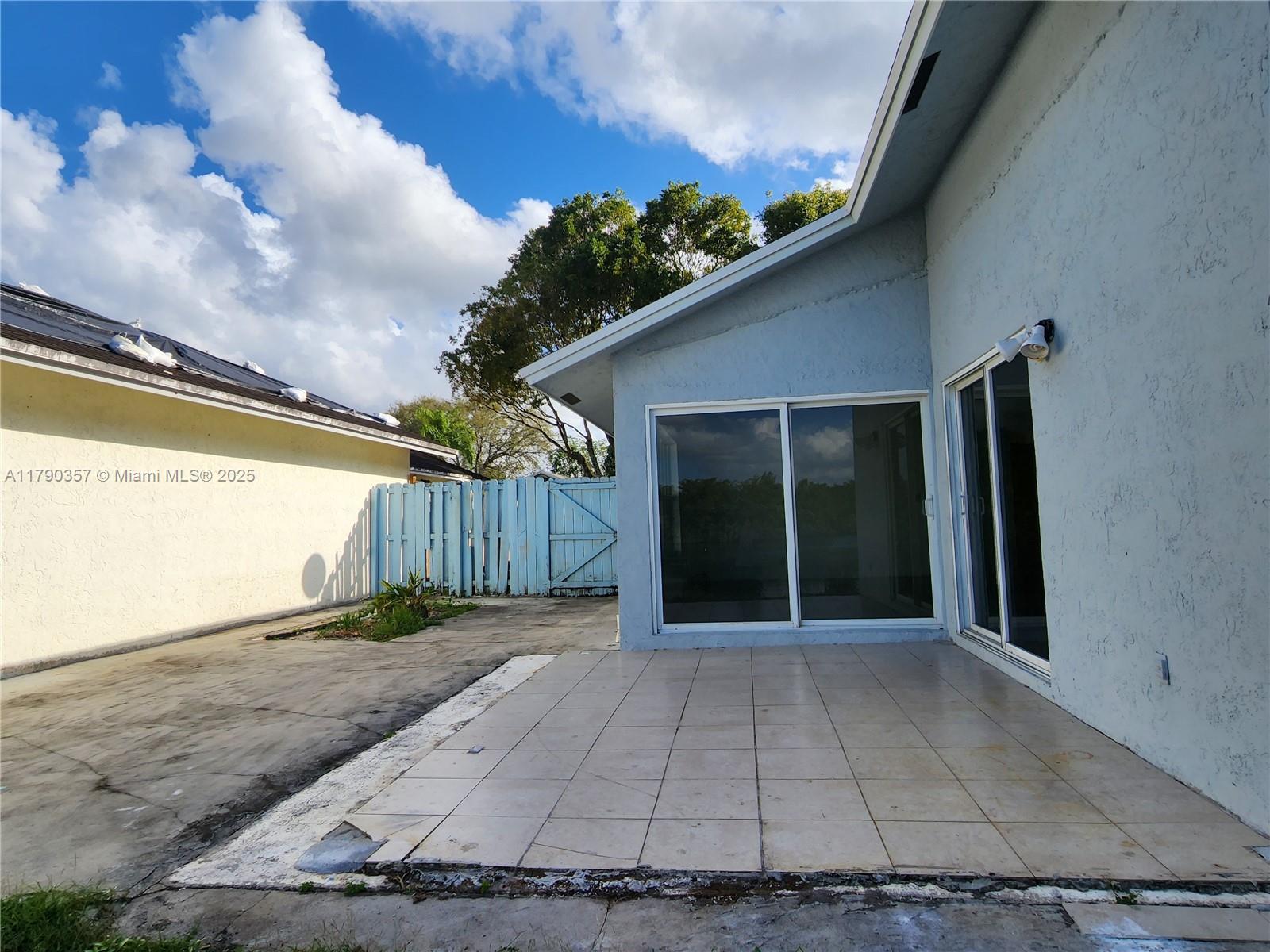 9711 SW 57th St, Cooper City, Florida image 17