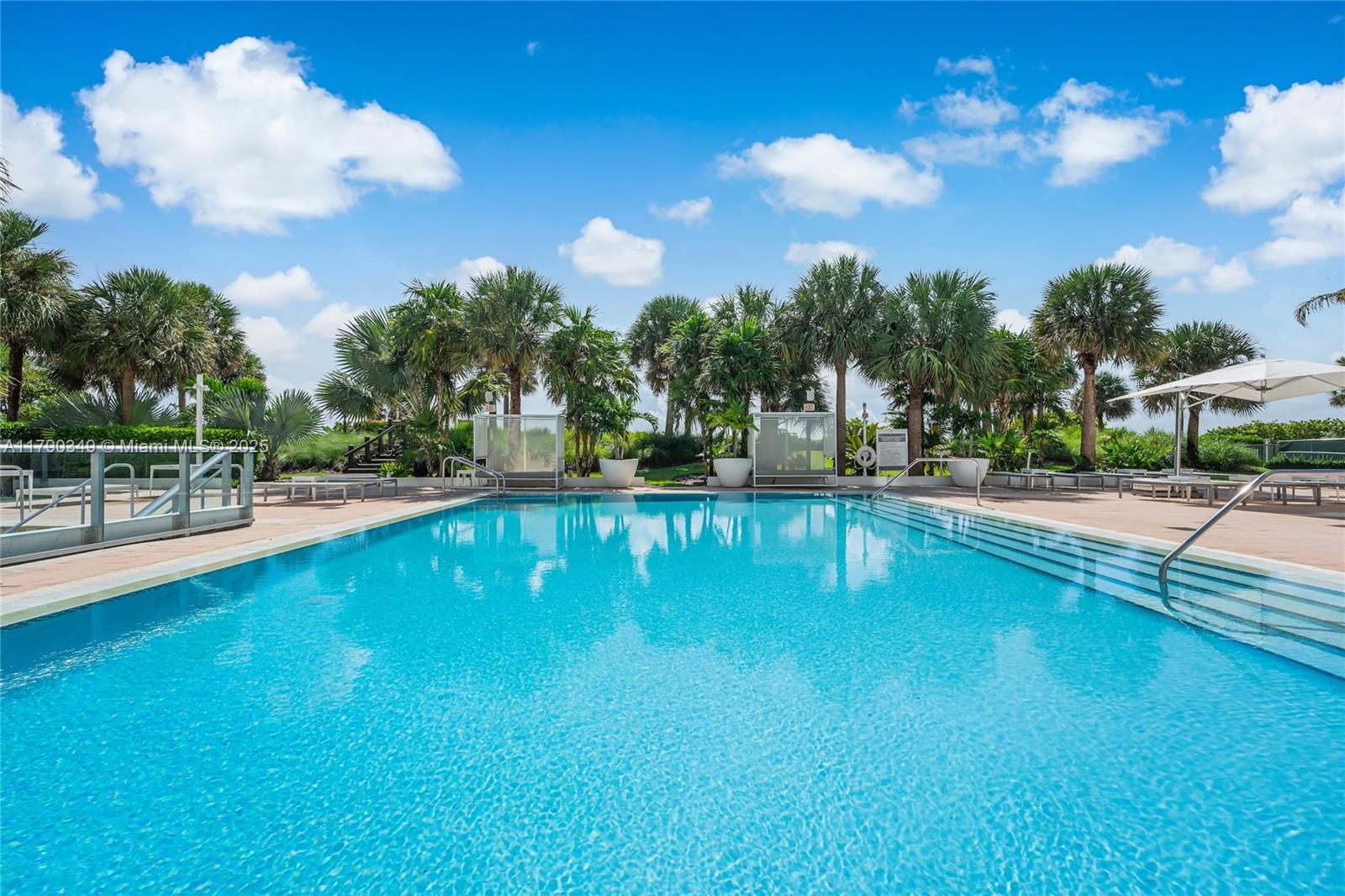 3737 Collins Ave #S-302, Miami Beach FL 33140