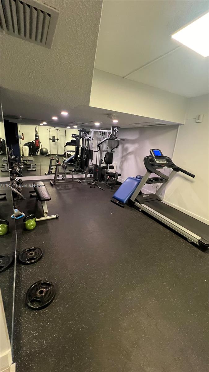 16570 NE 26th Ave #4A, North Miami Beach, Florida image 23