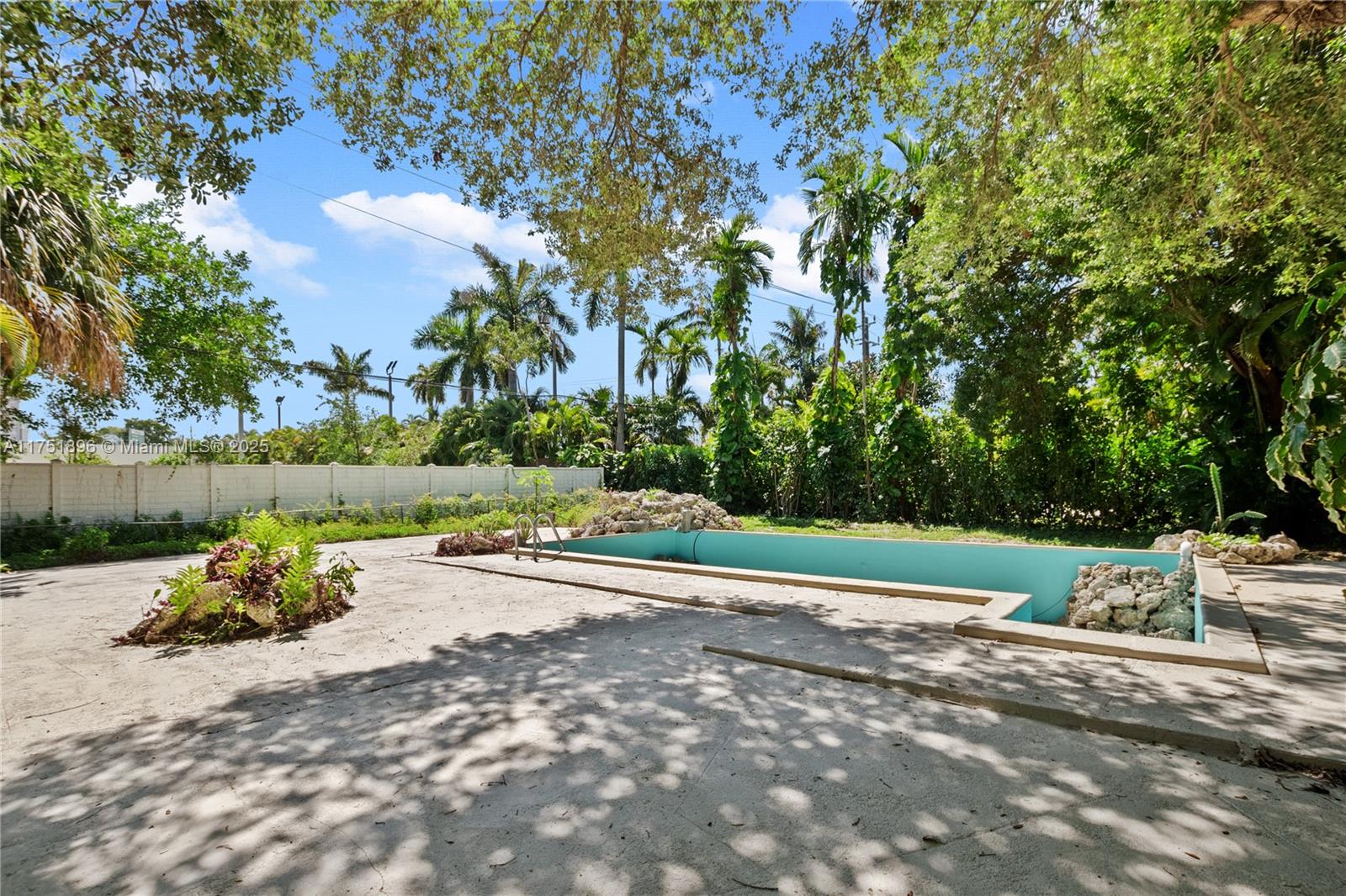 10635 NE 11 Ct, Miami Shores, Florida image 14