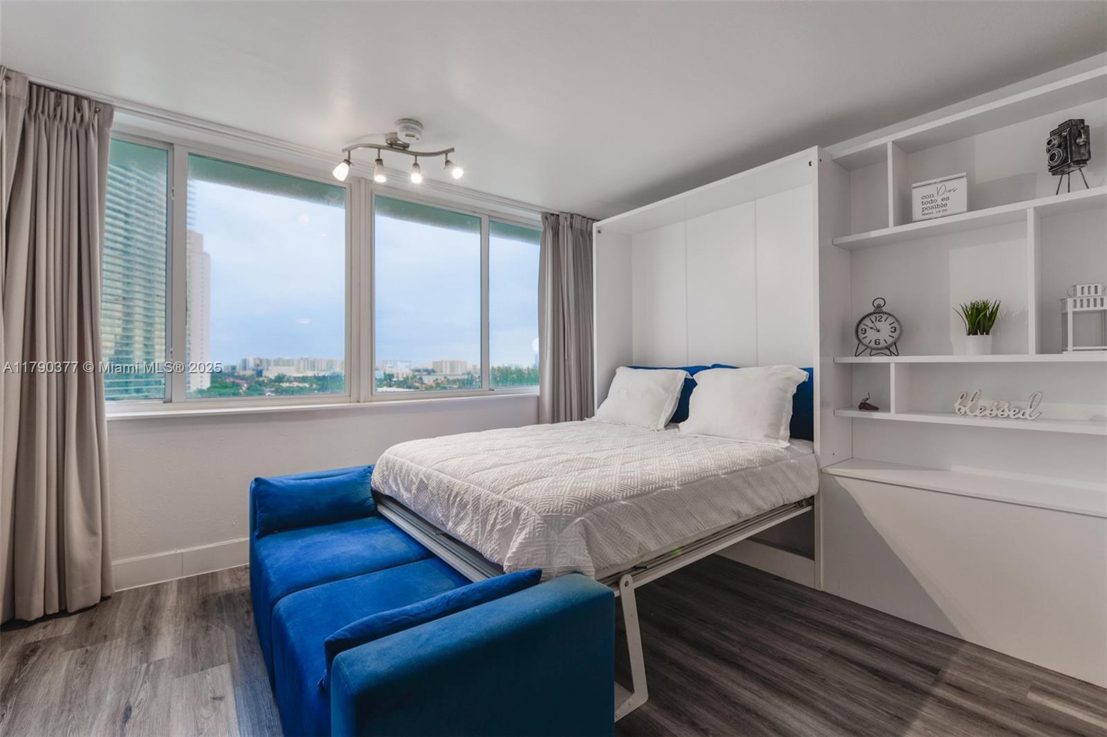Property photo # 9