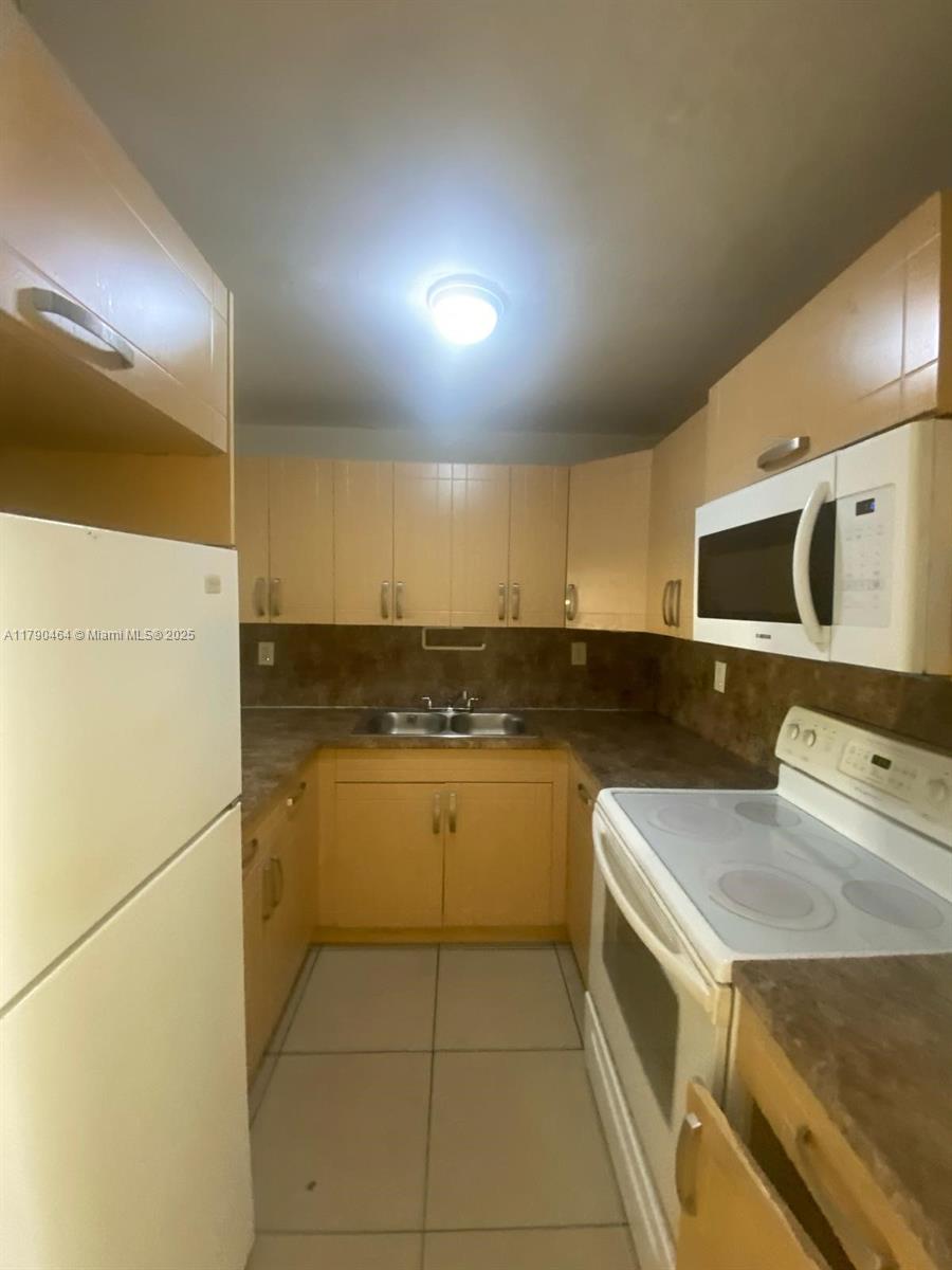 Property photo # 2