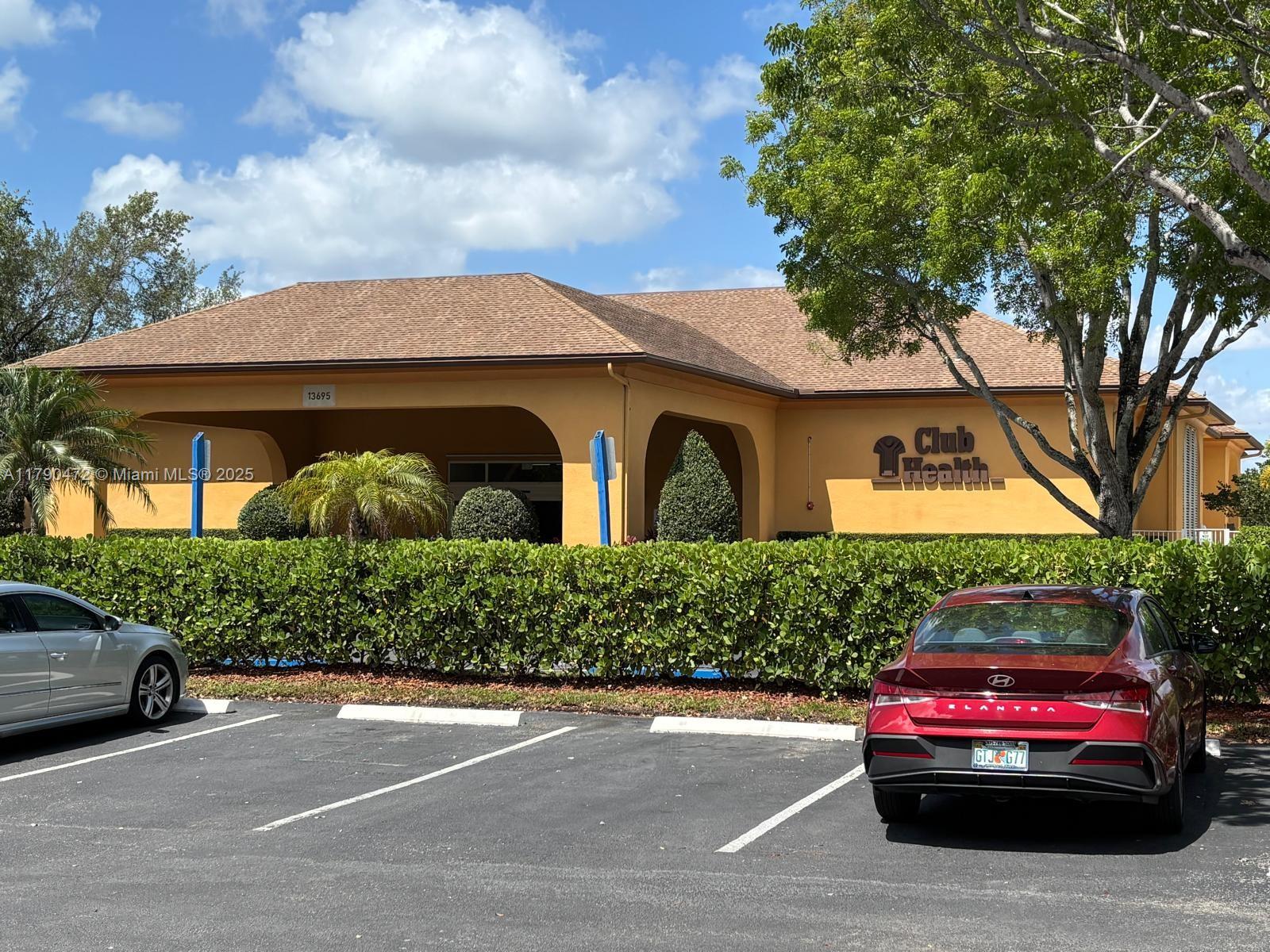 801 SW 133rd Ter #212K, Pembroke Pines, Florida image 29