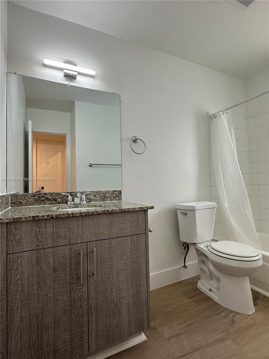 Listing Photo 13