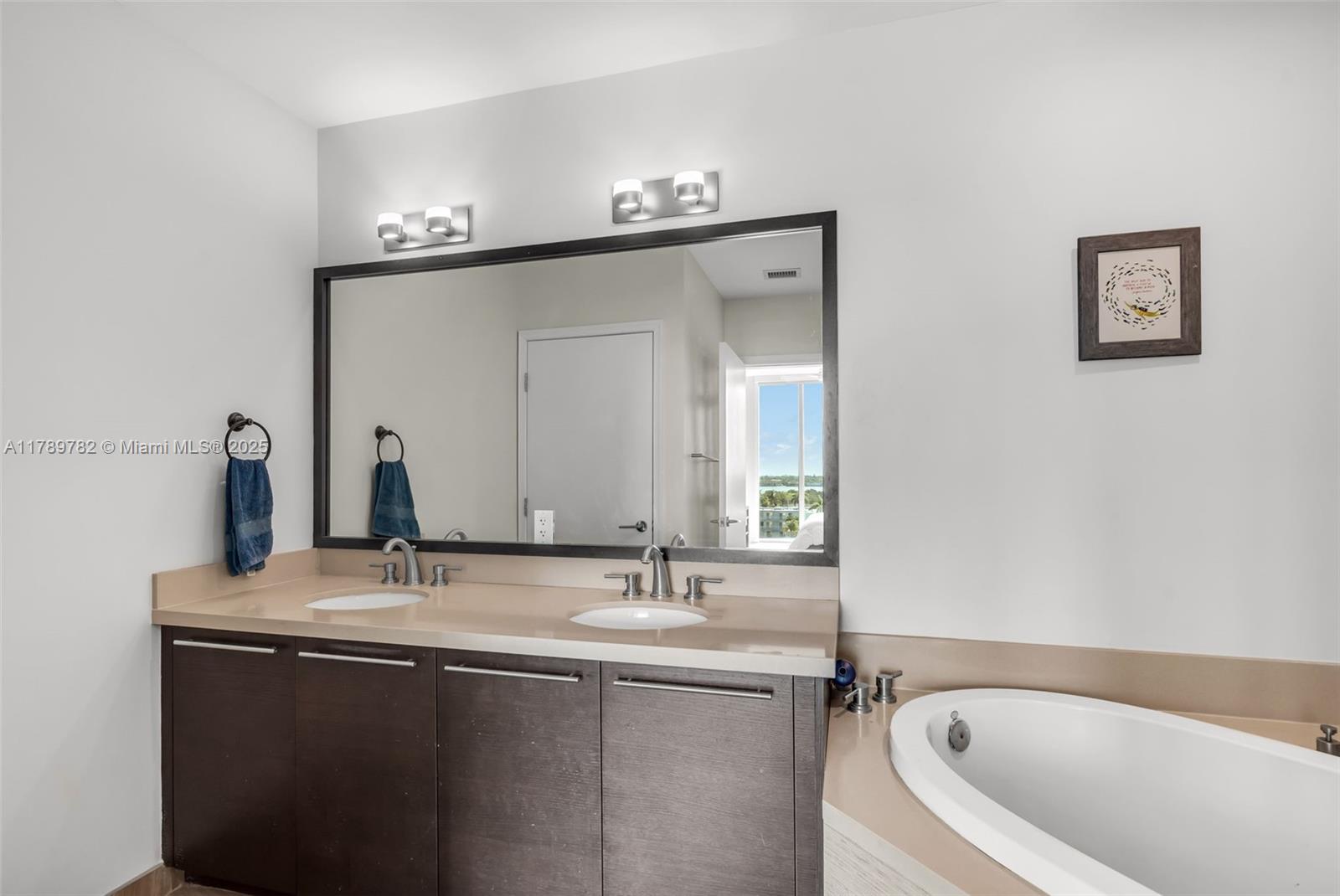 7928 East Dr #708, North Bay Village, Florida image 23
