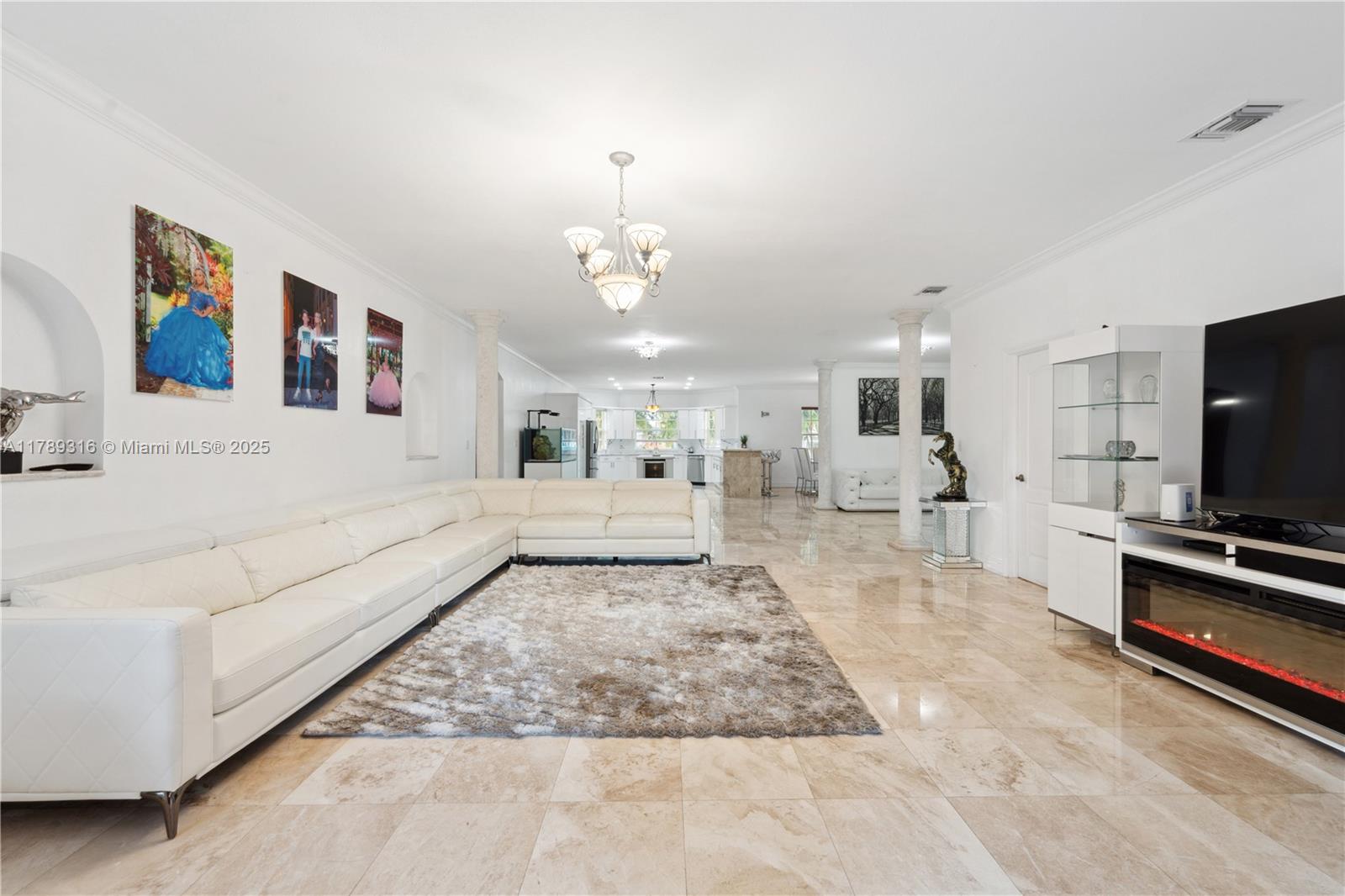 105 S Royal Poinciana Blvd, Miami Springs, Florida image 6