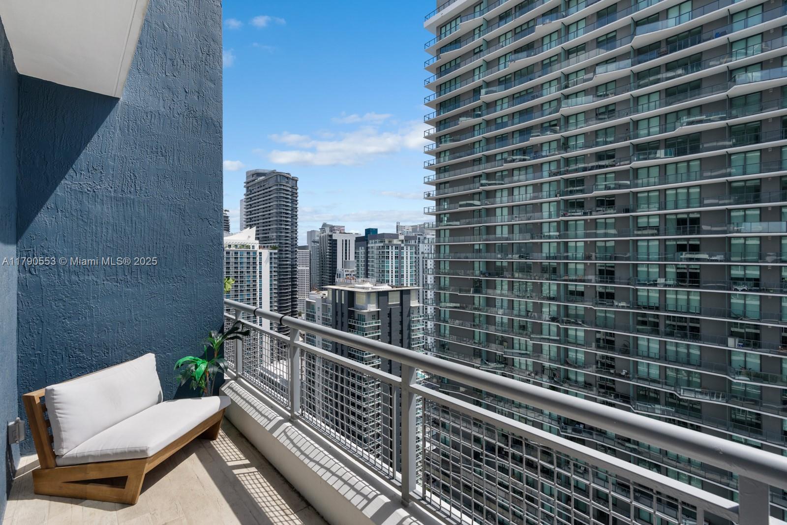 60 SW 13th St #3808, Miami FL 33130