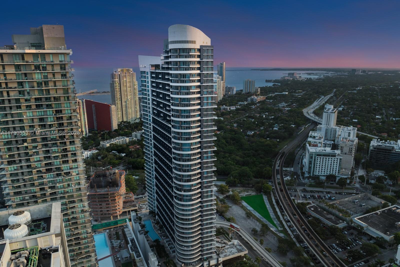 60 SW 13th St #3808, Miami FL 33130