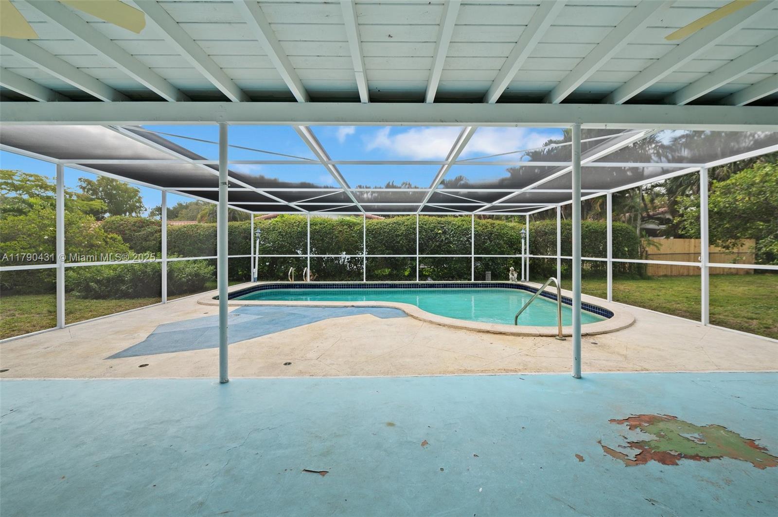 14515 Mahogany Ct, Miami Lakes, Florida image 23