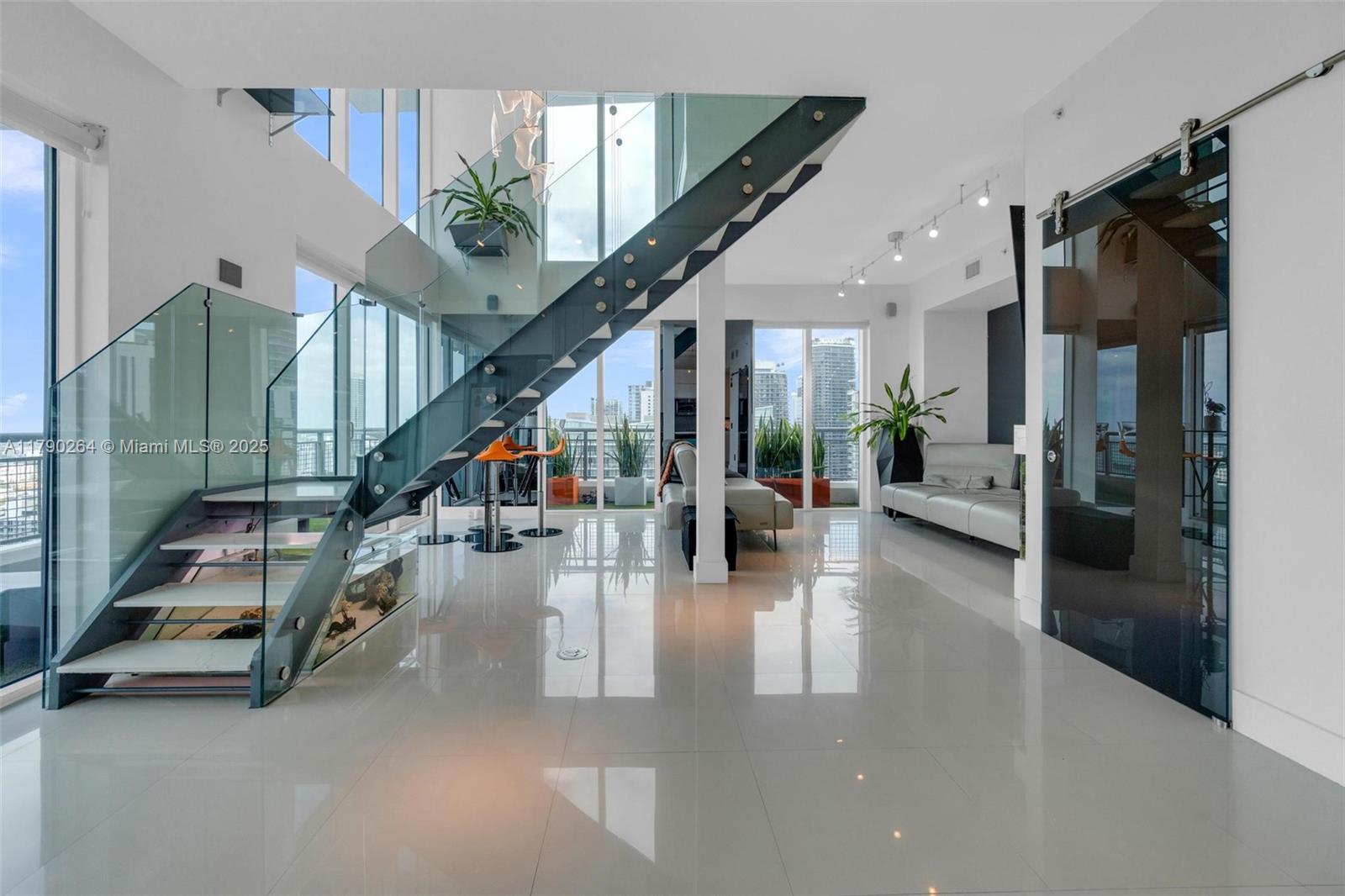 Condo for Rent in Miami, FL