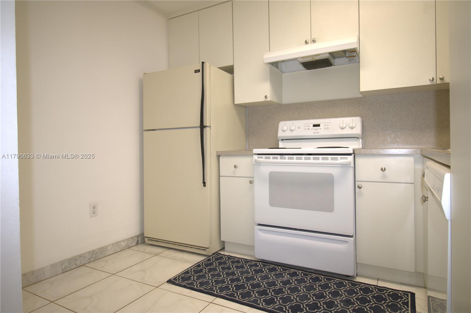 Property photo # 8