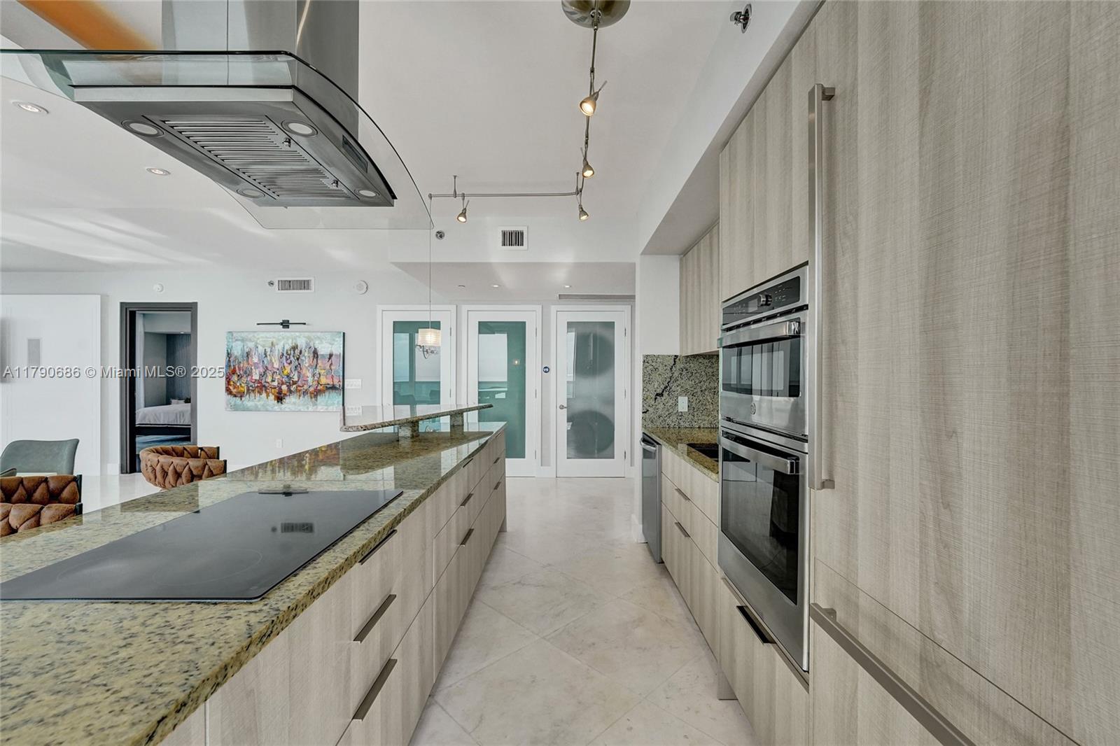 Property photo # 2