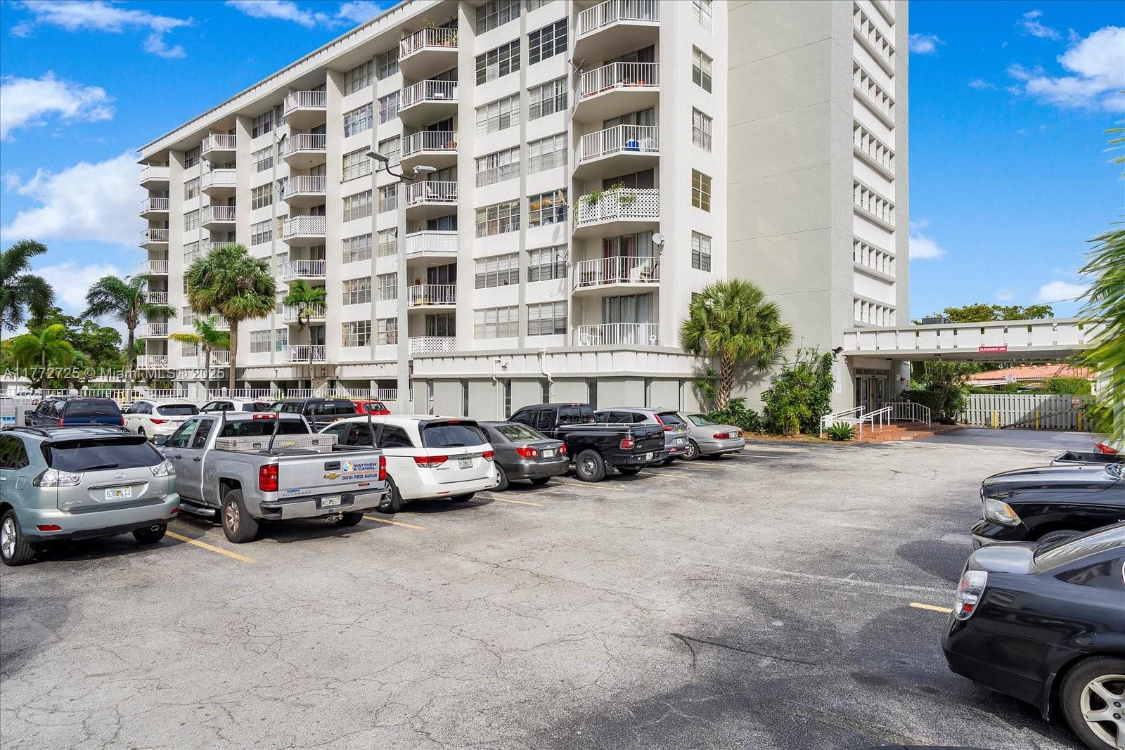 16740 NE 9th Ave #302, North Miami Beach, Florida image 15