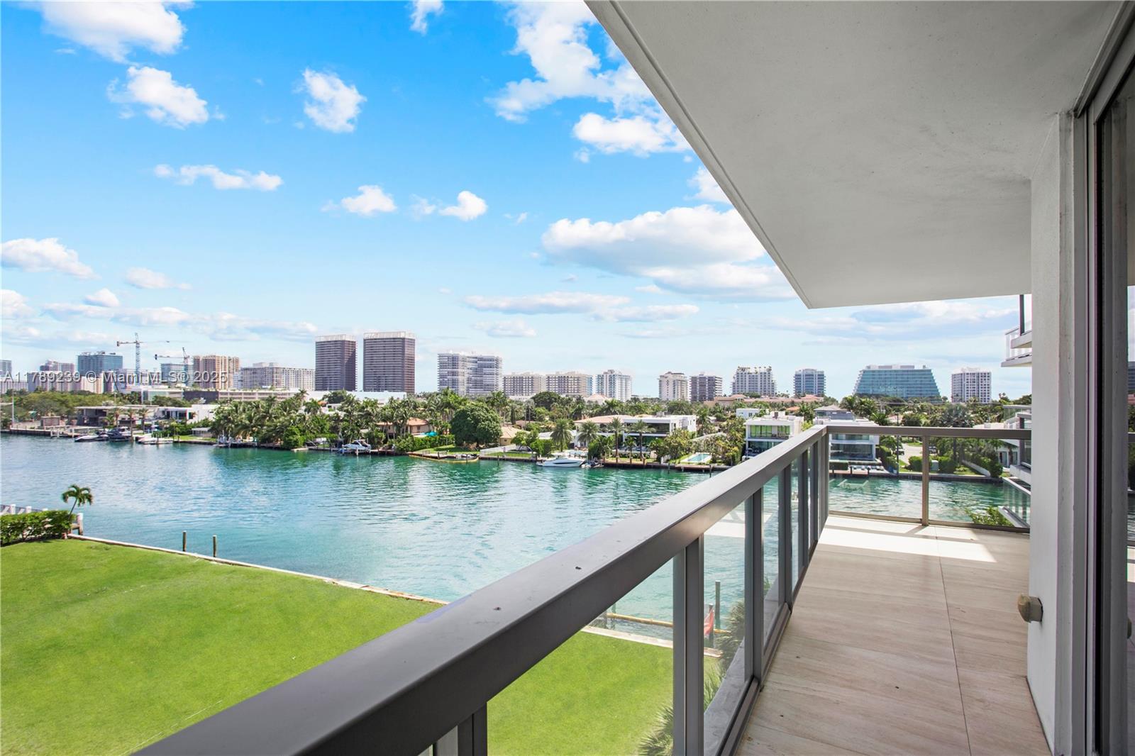 9261 E Bay Harbor Dr #606, Bay Harbor Islands, Florida image 6