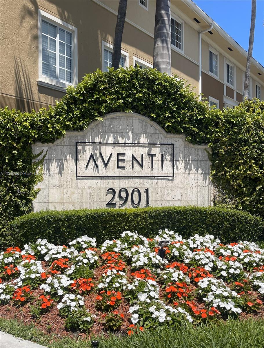 2861 NE 185th St #305, Aventura, Florida image 1