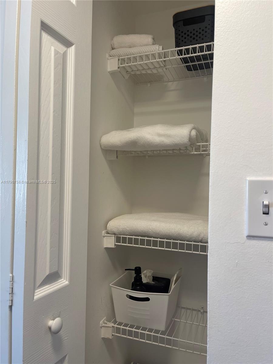 2861 NE 185th St #305, Aventura, Florida image 15