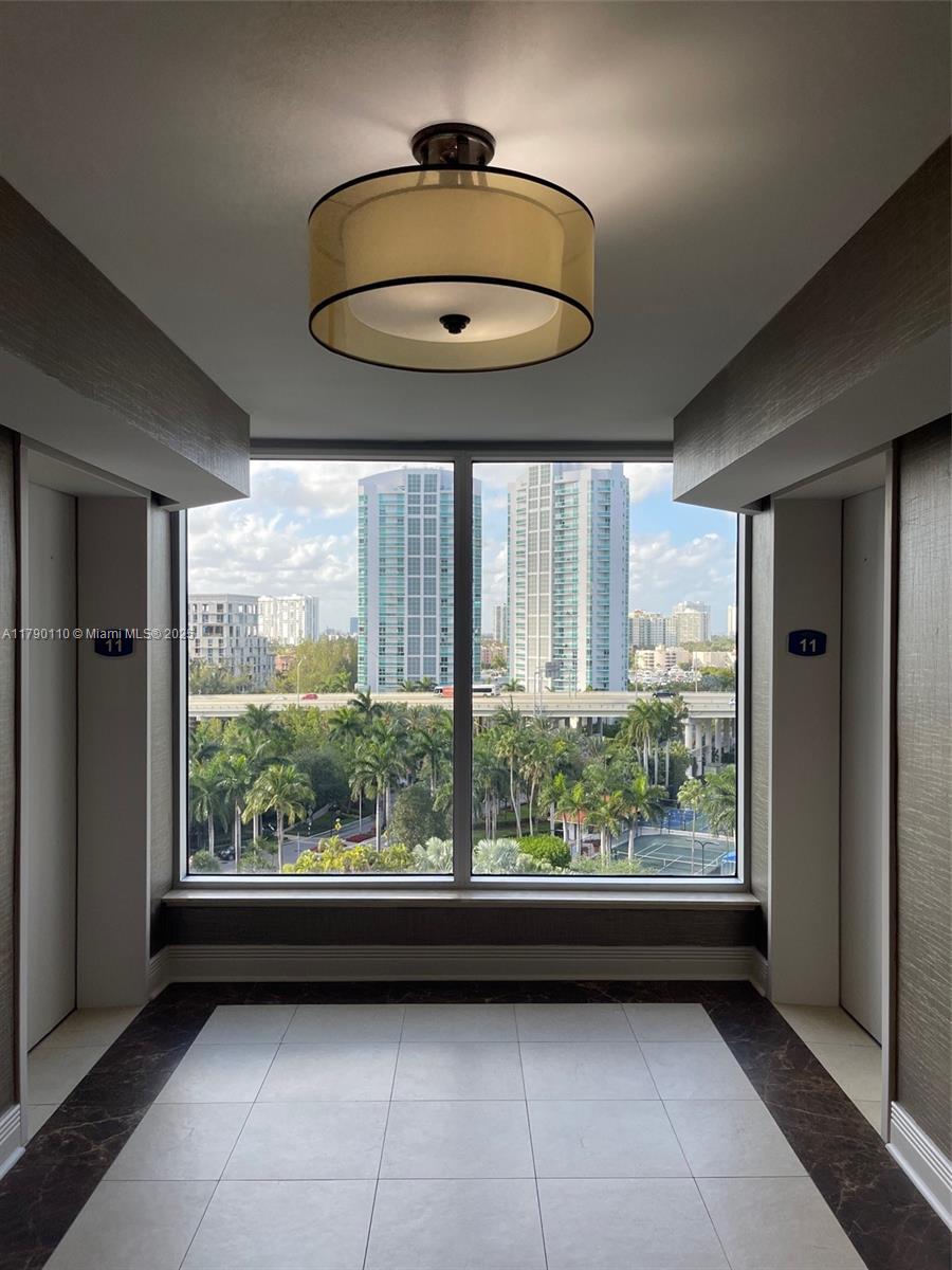 19101 NE 36th Ct #1110, Aventura, Florida image 11