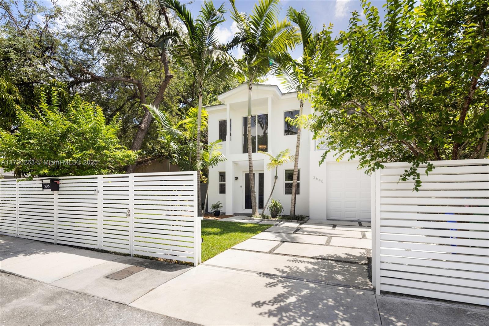 3648 Oak Ave, Coconut Grove, Florida image 3