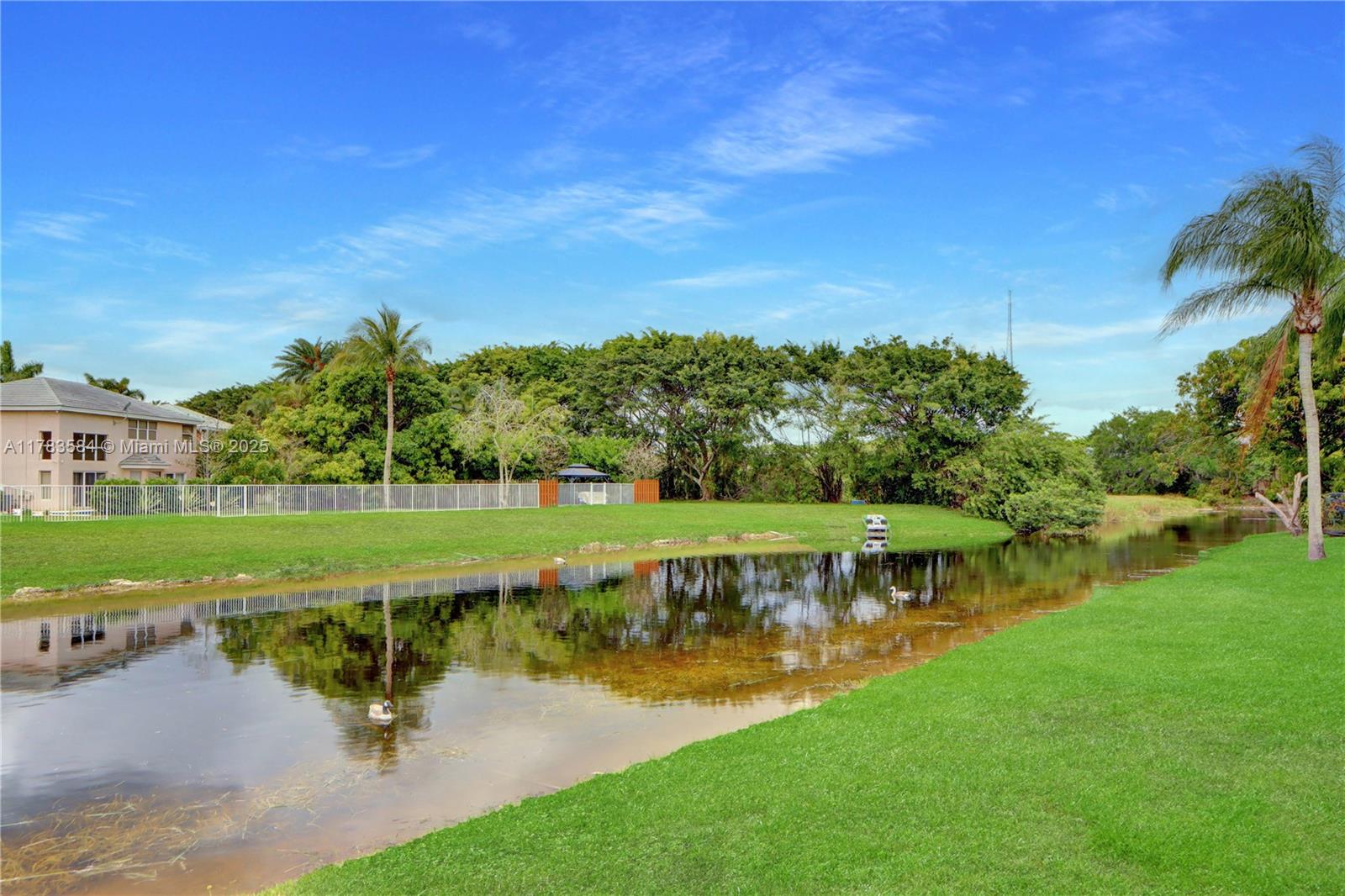 5511 NW 51st Ave, Coconut Creek, Florida image 30