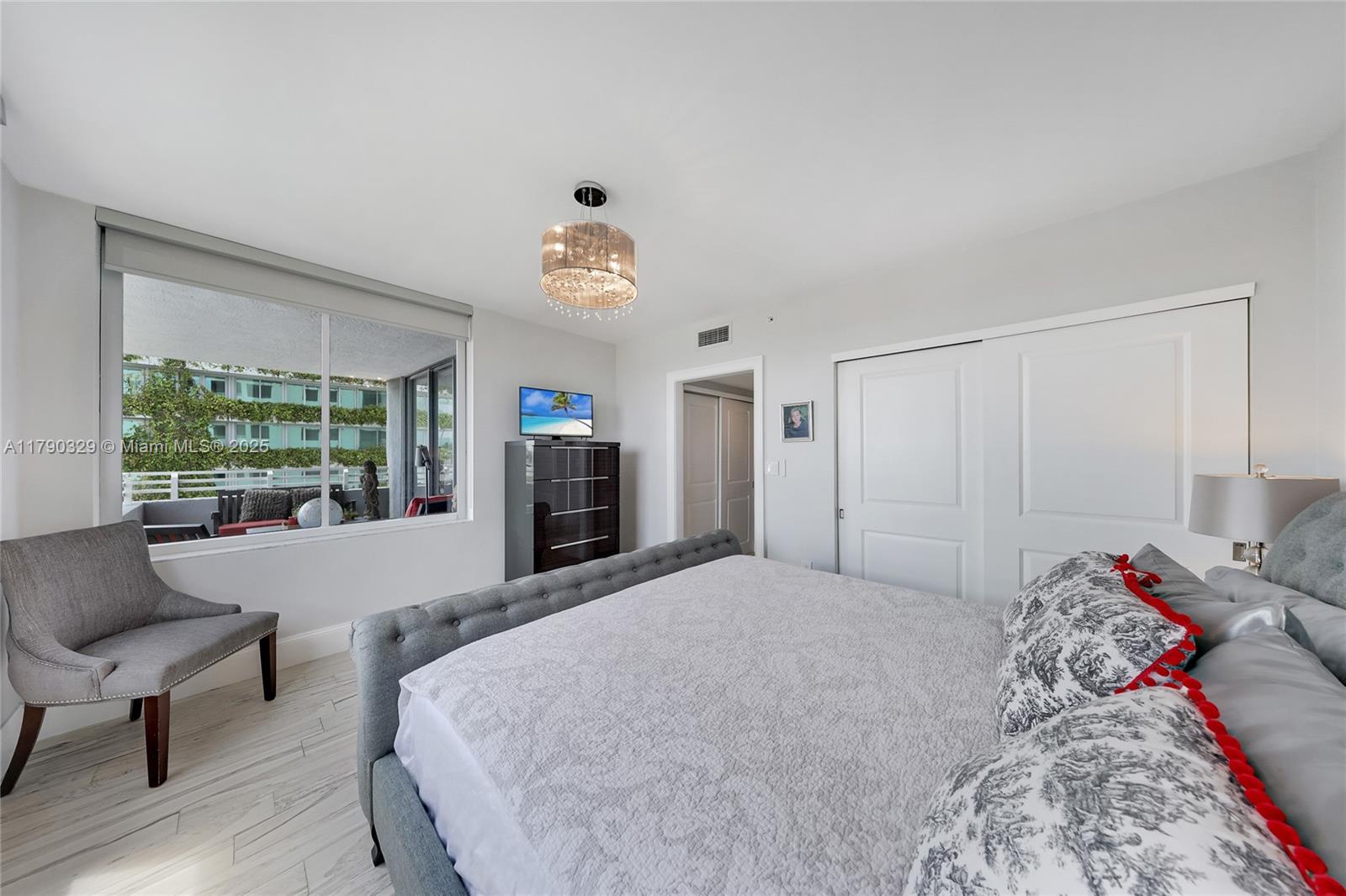 1330 West Ave #1414, Miami Beach FL 33139