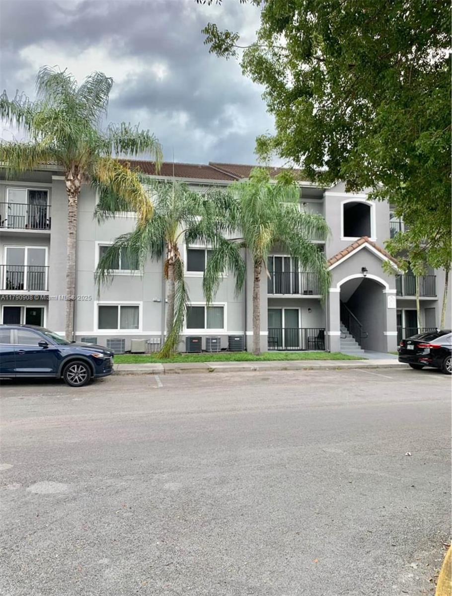 Beautiful 3 Bed 2 Bath apartment located in a nice and convenient neighborhood in homestead,close to US1 and turnpike expressway,shopping centers,restaurants,schools and other conveniences adding more appeal. This unit has very spacious rooms and large closets for comfortable and organized storage. New full size washer and dryer,new A/C unit,impact windows and sliding glass doors giving more natural light. Storage room and balcony. Pool,clubhouse,playground and more in the community. I welcome you to come see it and make it your home!