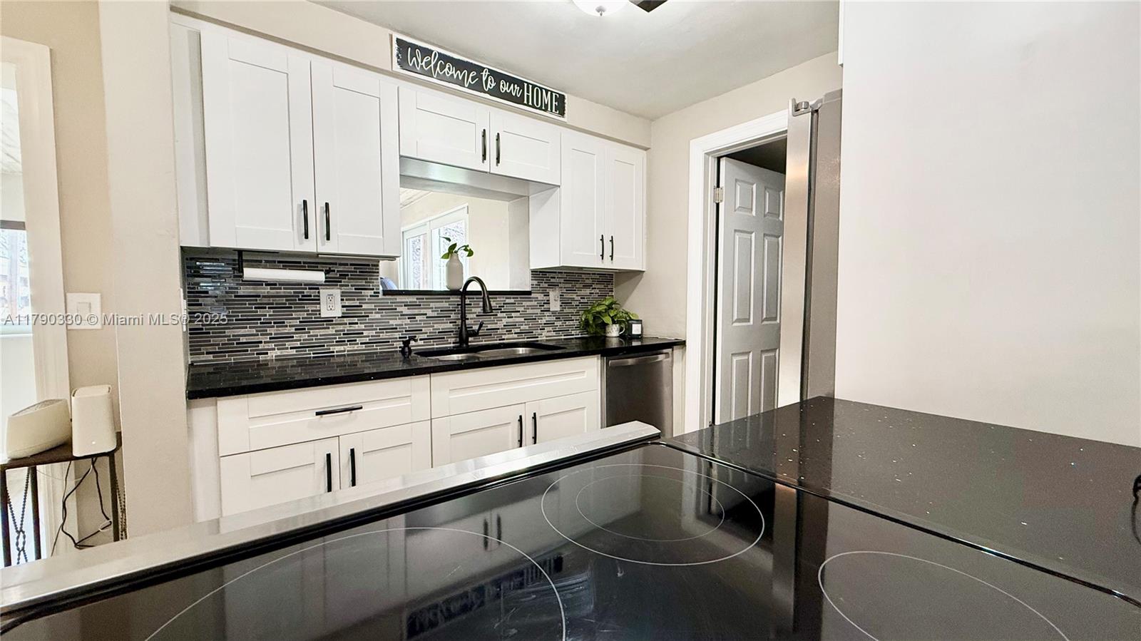 5107 SW 92nd Ave, Cooper City, Florida image 5