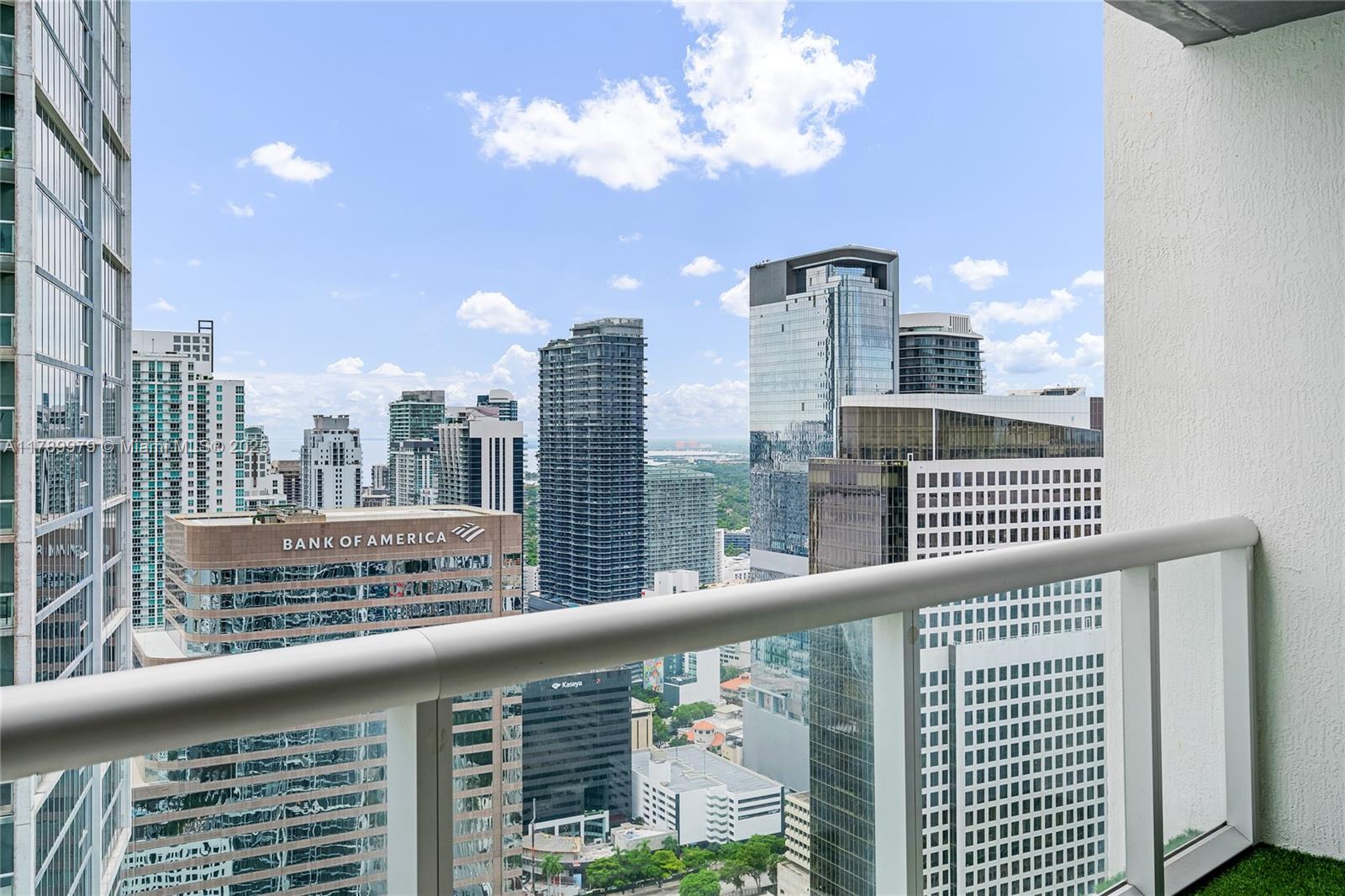 475 Brickell Ave #4811, Miami FL 33131