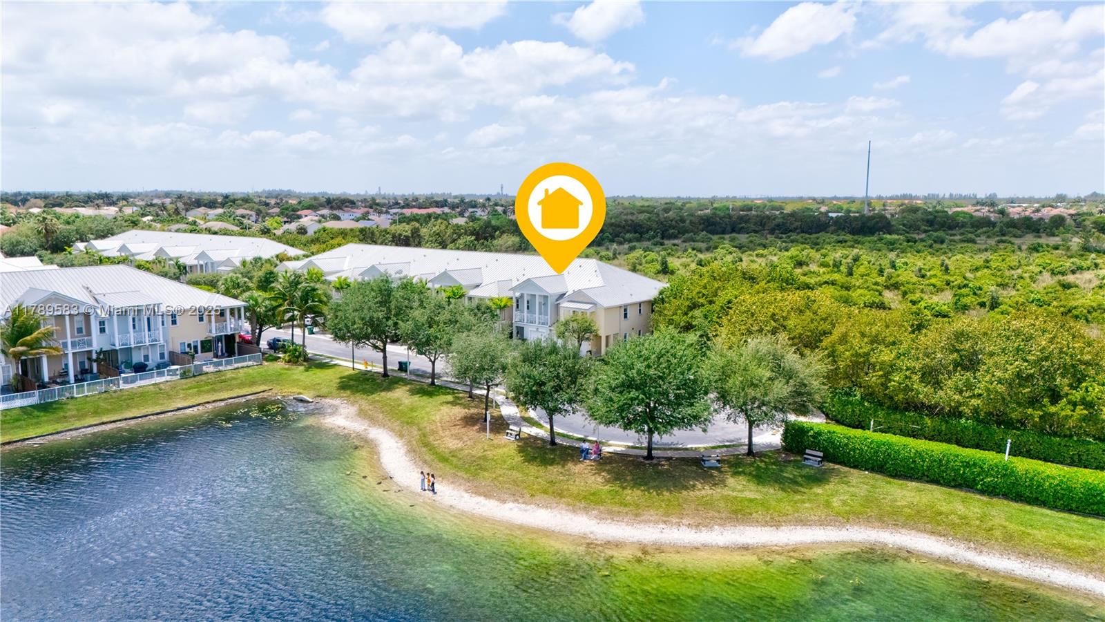 7514 NW 108th Path, Doral, Florida image 15