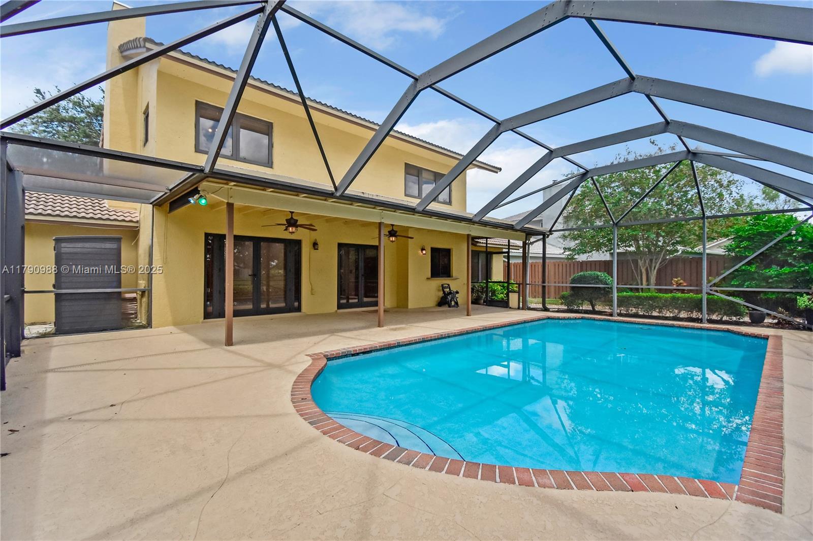 14950 Featherstone Way, Davie, Florida image 3
