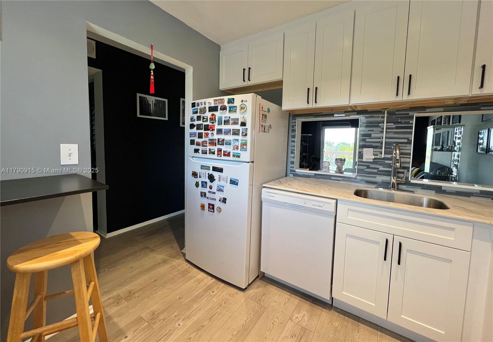 Property photo # 4