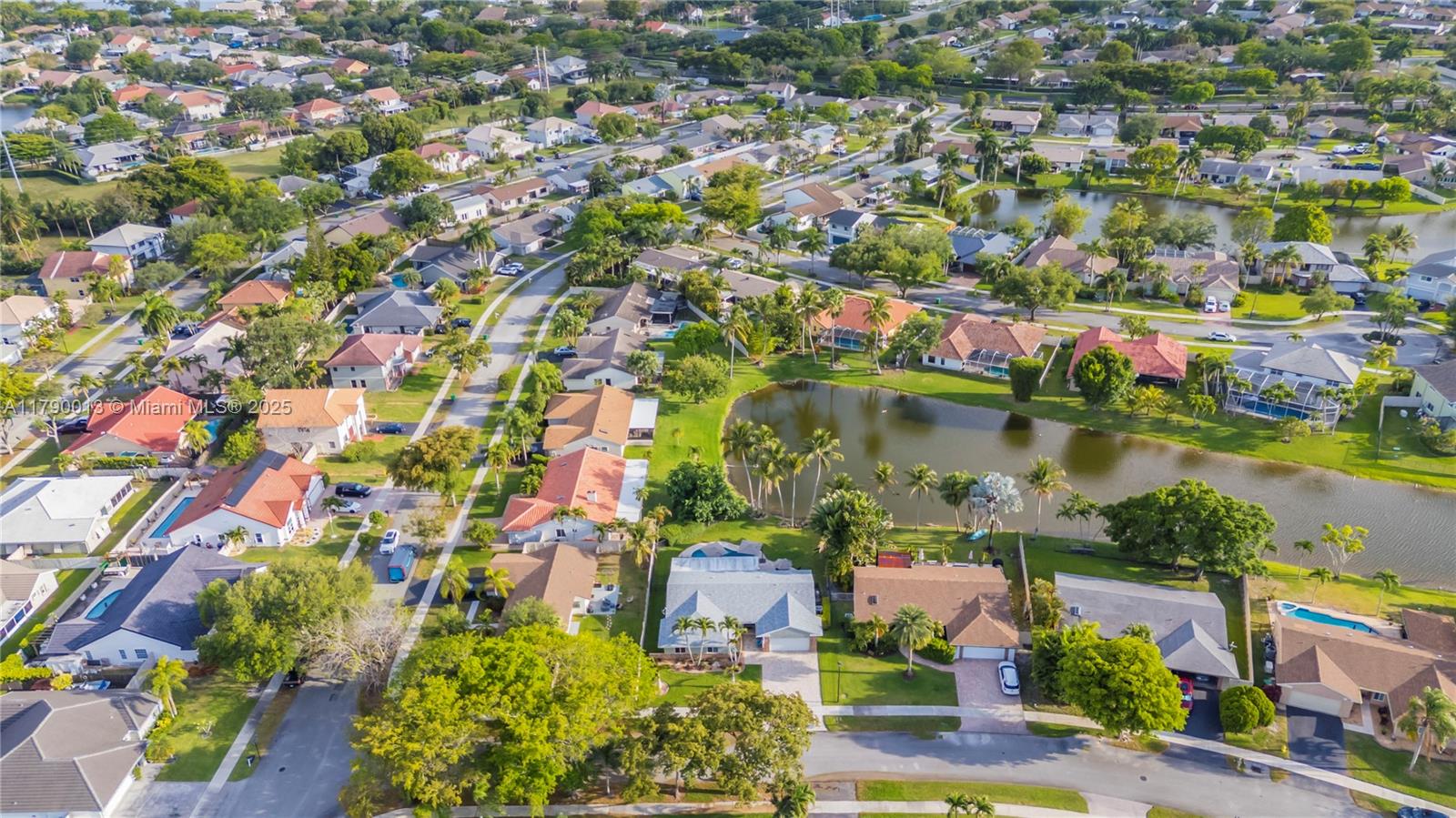 14450 Hampton Pl, Davie, Florida image 40