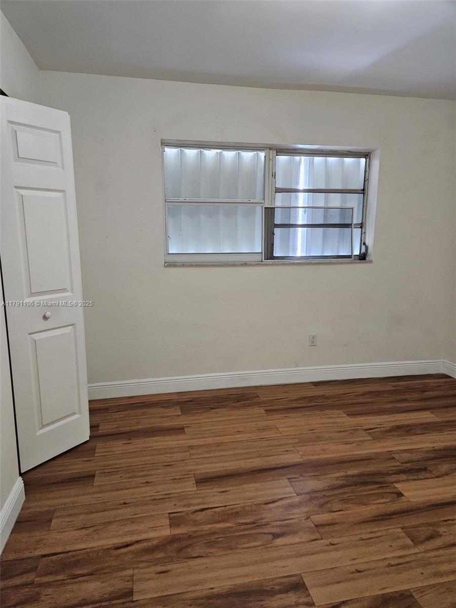 Property photo # 9