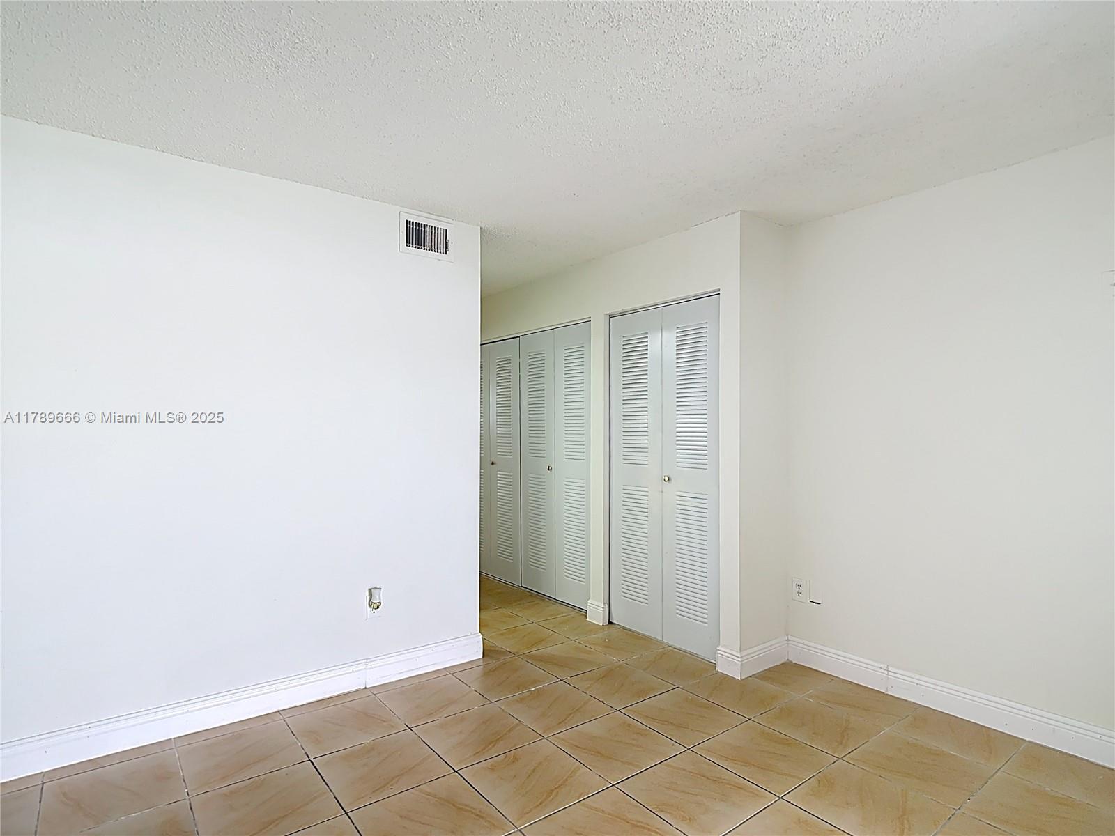 5863 W 28th Ave #5863, Hialeah, Florida image 16