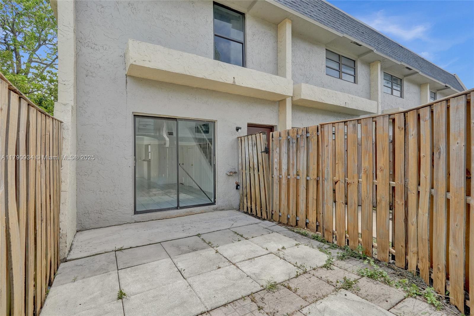 2306 NW 52nd Ave #2306, Lauderhill, Florida image 3