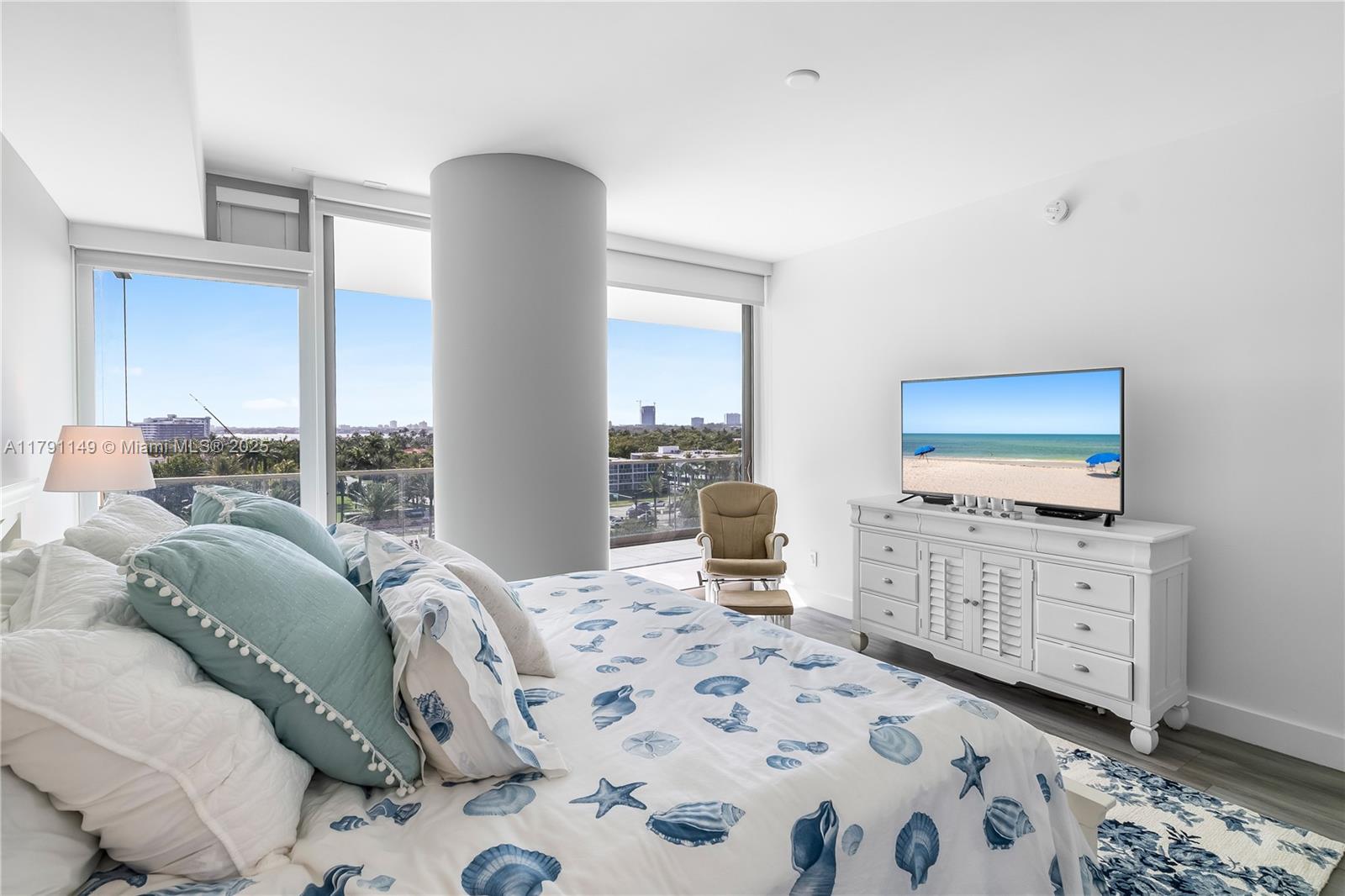 10201 Collins Ave #605, Bal Harbour, Florida image 13
