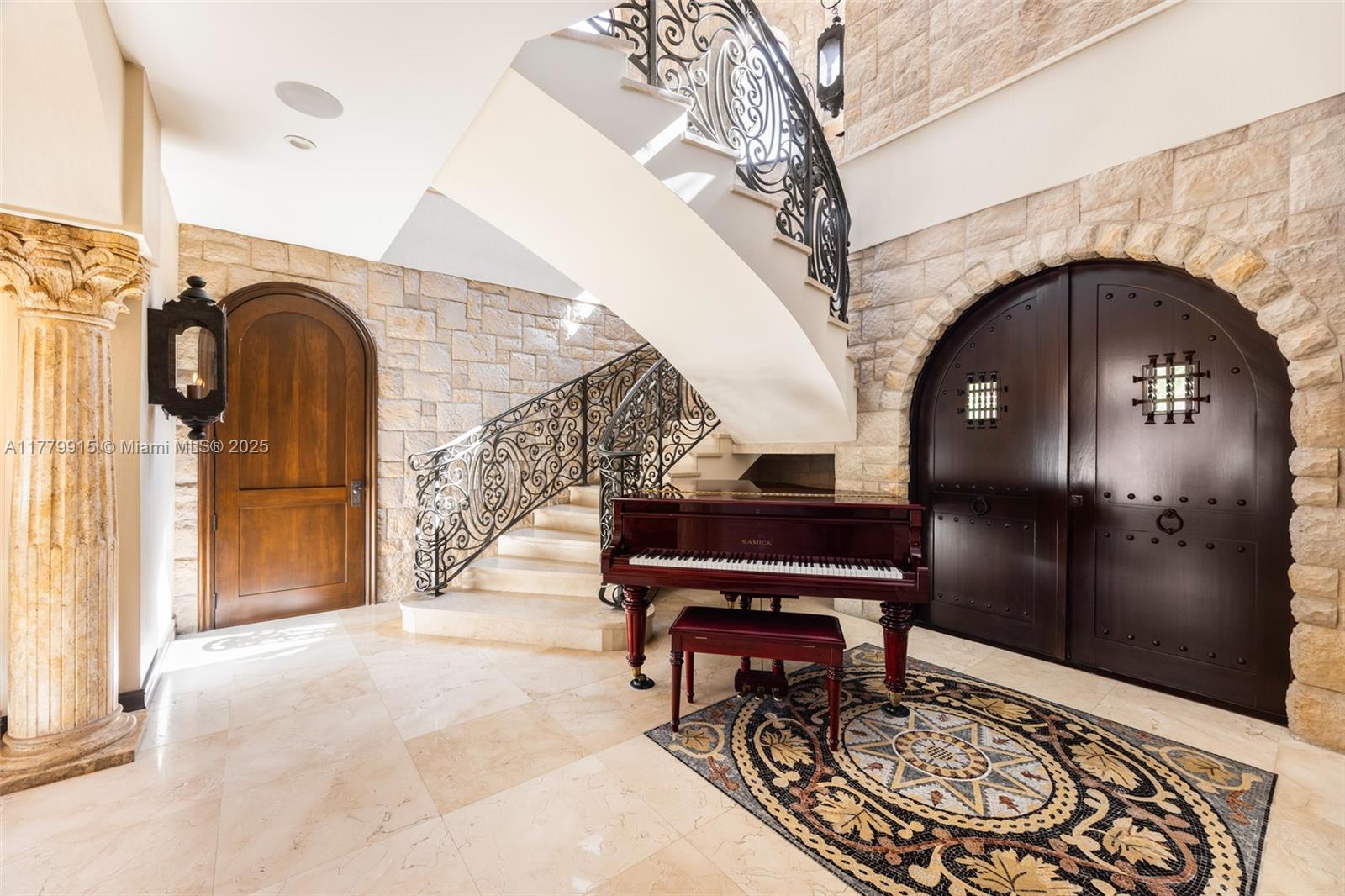 6016 Leonardo St, Coral Gables, Florida image 15