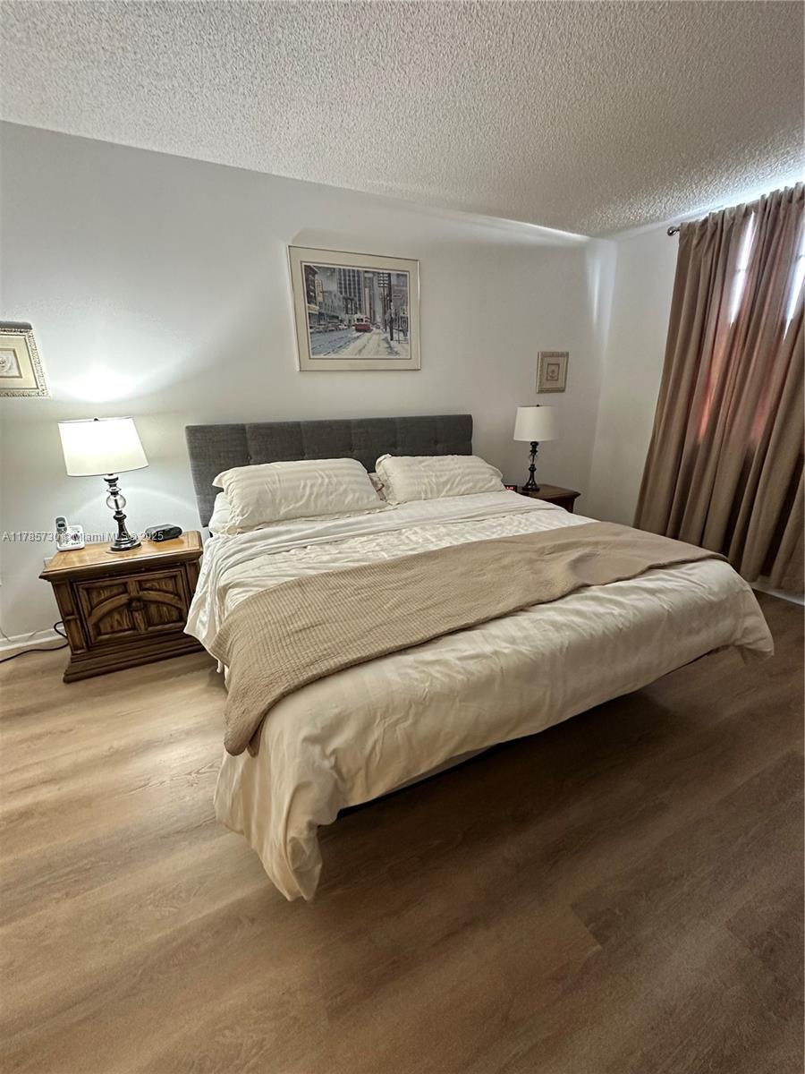 Listing Photo 29