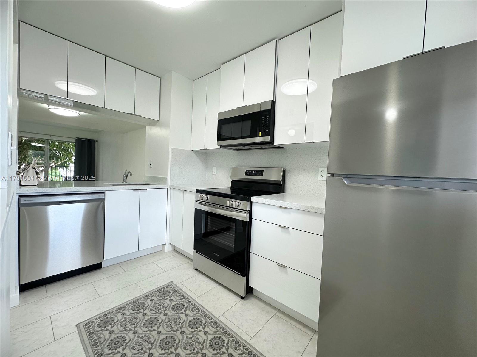 Property photo # 4