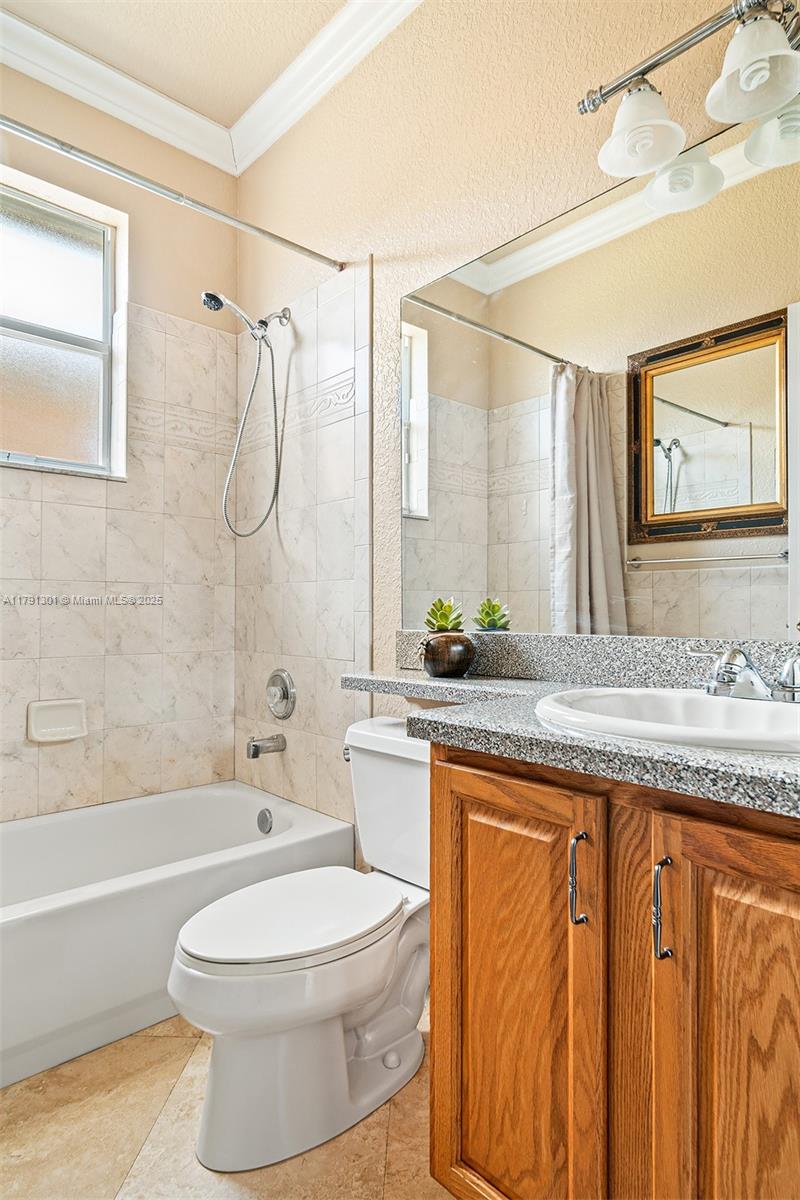 321 Princeton Dr, Lake Worth, Florida image 31