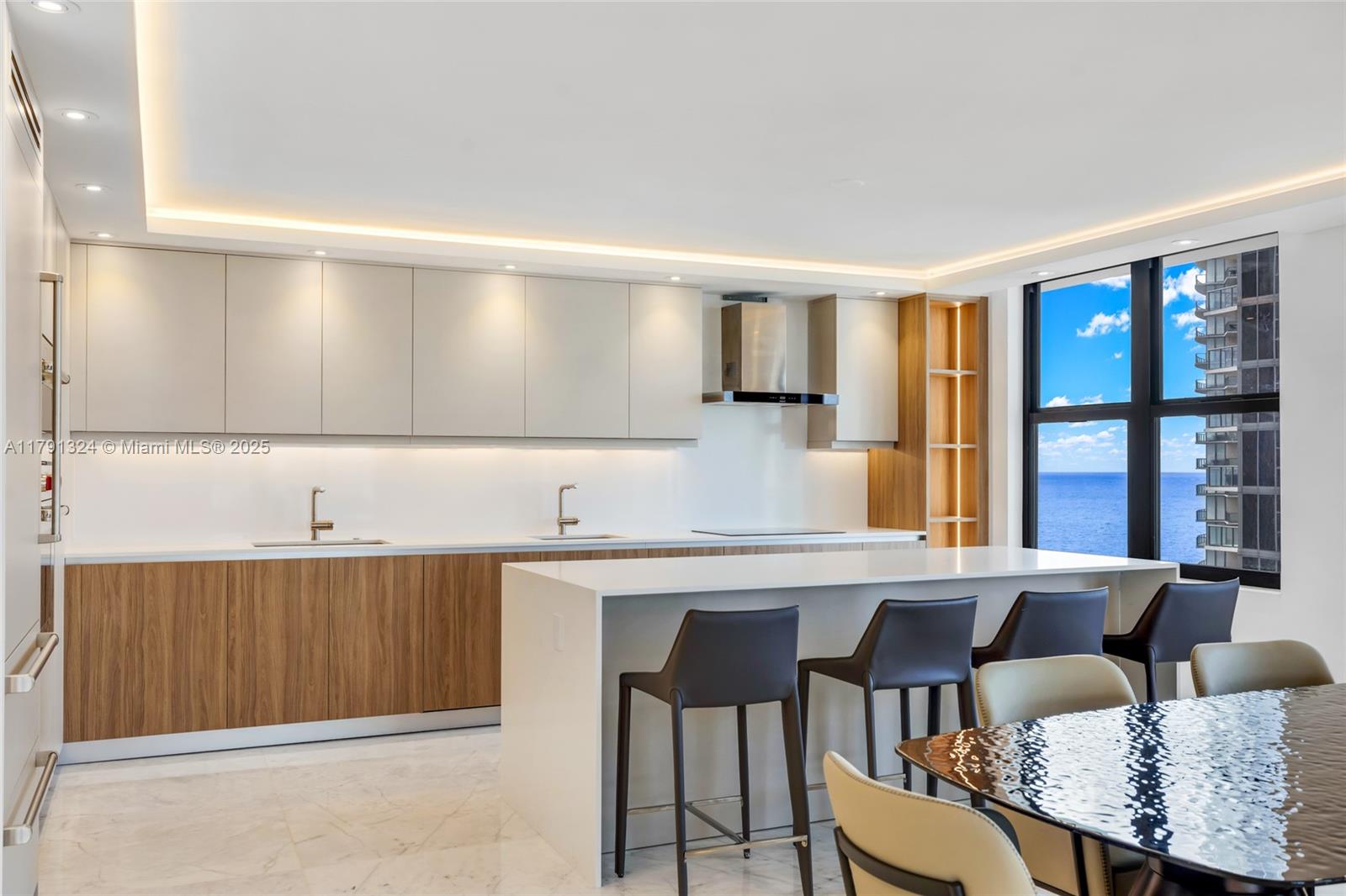 9801 Collins Ave #17R, Bal Harbour, Florida image 16